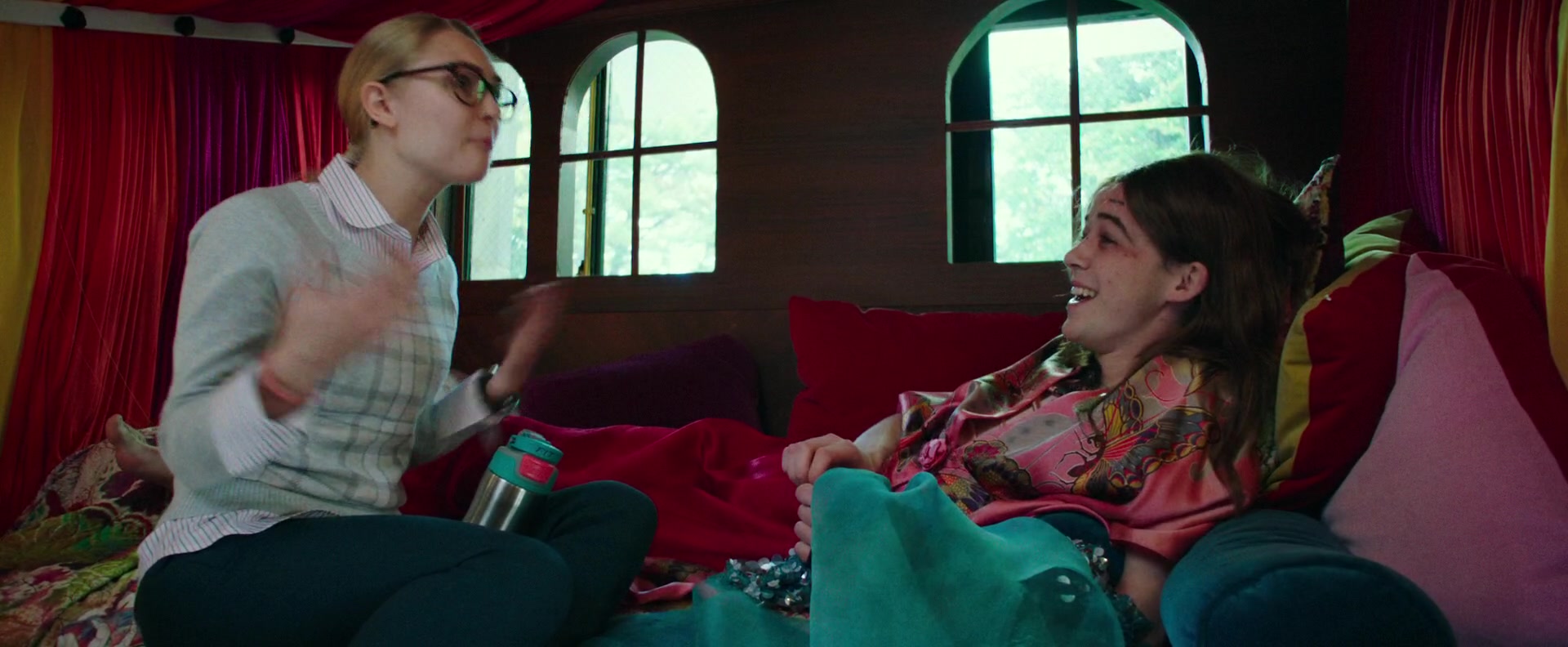 Freak_Show_2017_1080p_003810.jpg