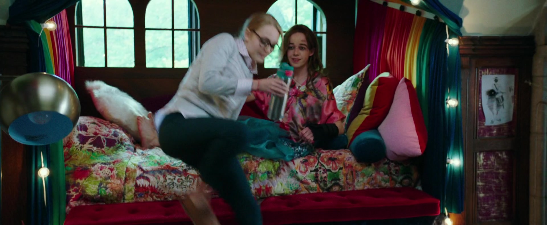 Freak_Show_2017_1080p_003852.jpg