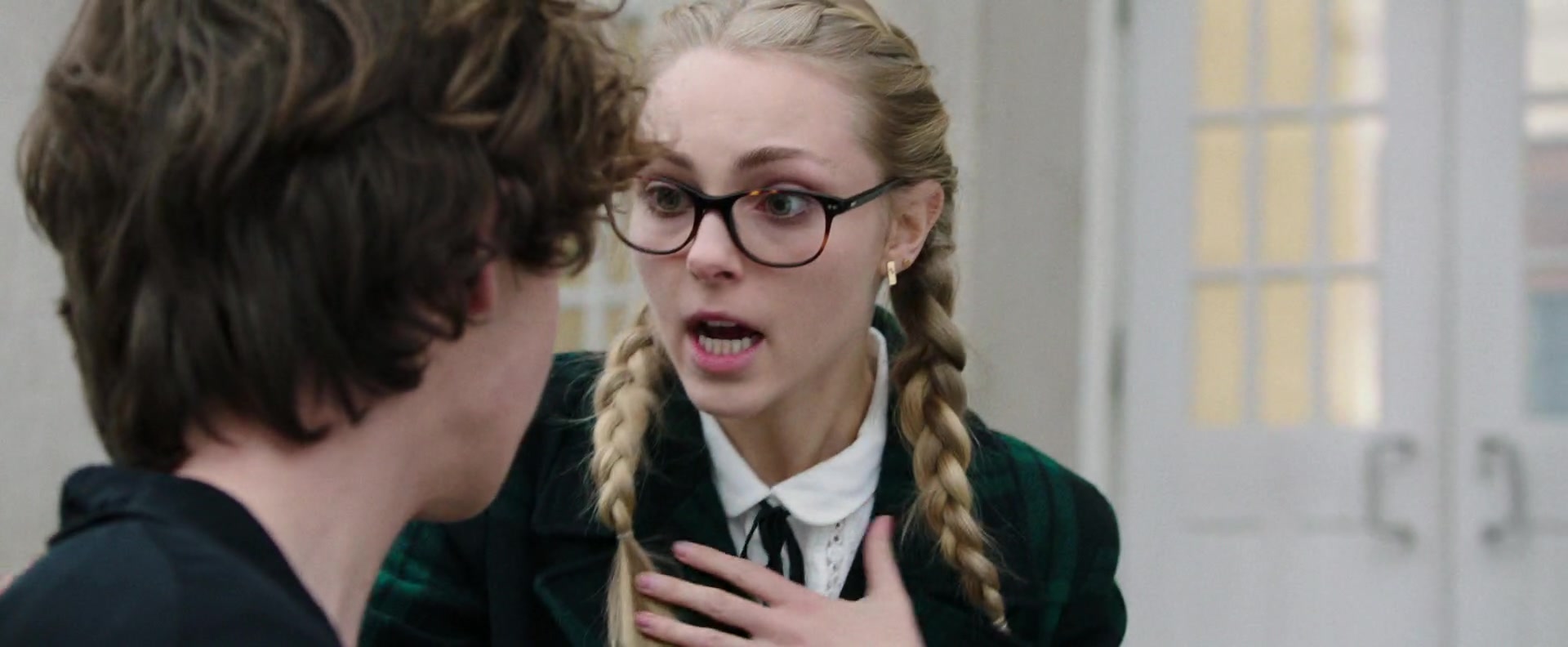 Freak_Show_2017_1080p_008114.jpg