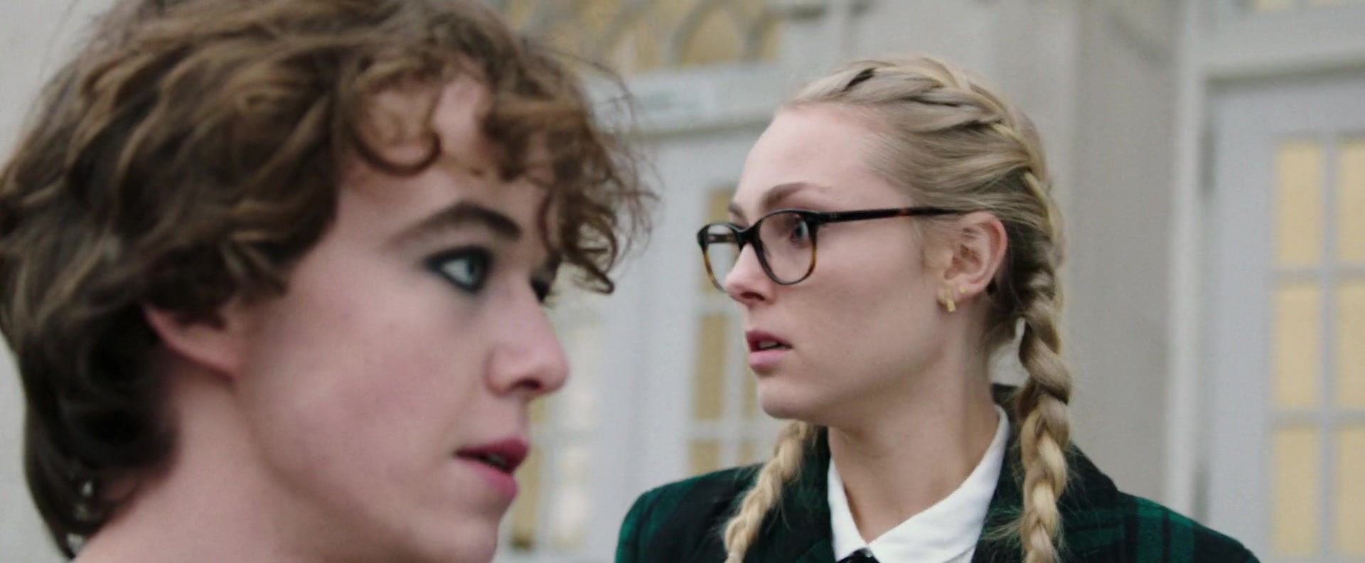 Freak_Show_2017_1080p_008121.jpg