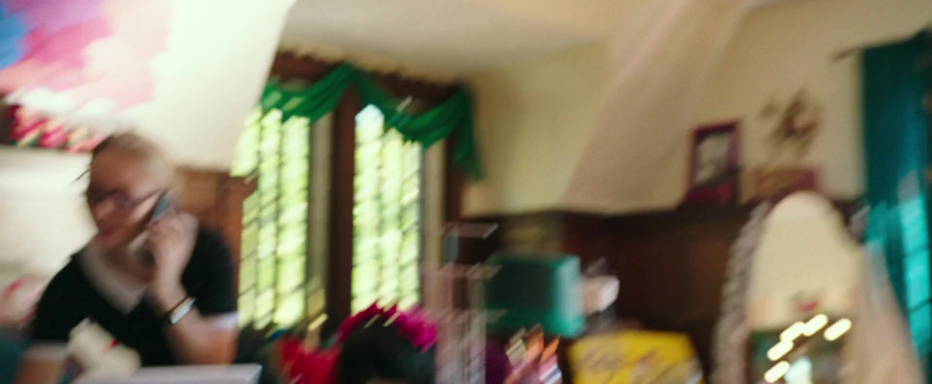 Freak_Show_2017_1080p_009263.jpg