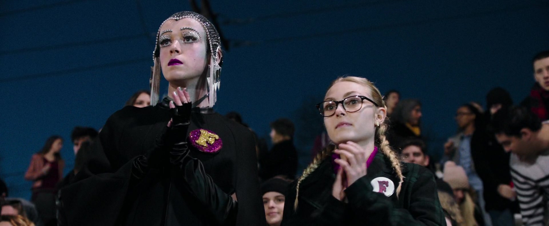 Freak_Show_2017_1080p_010369.jpg Freak_Show_2017_1080p_010369.jpg
