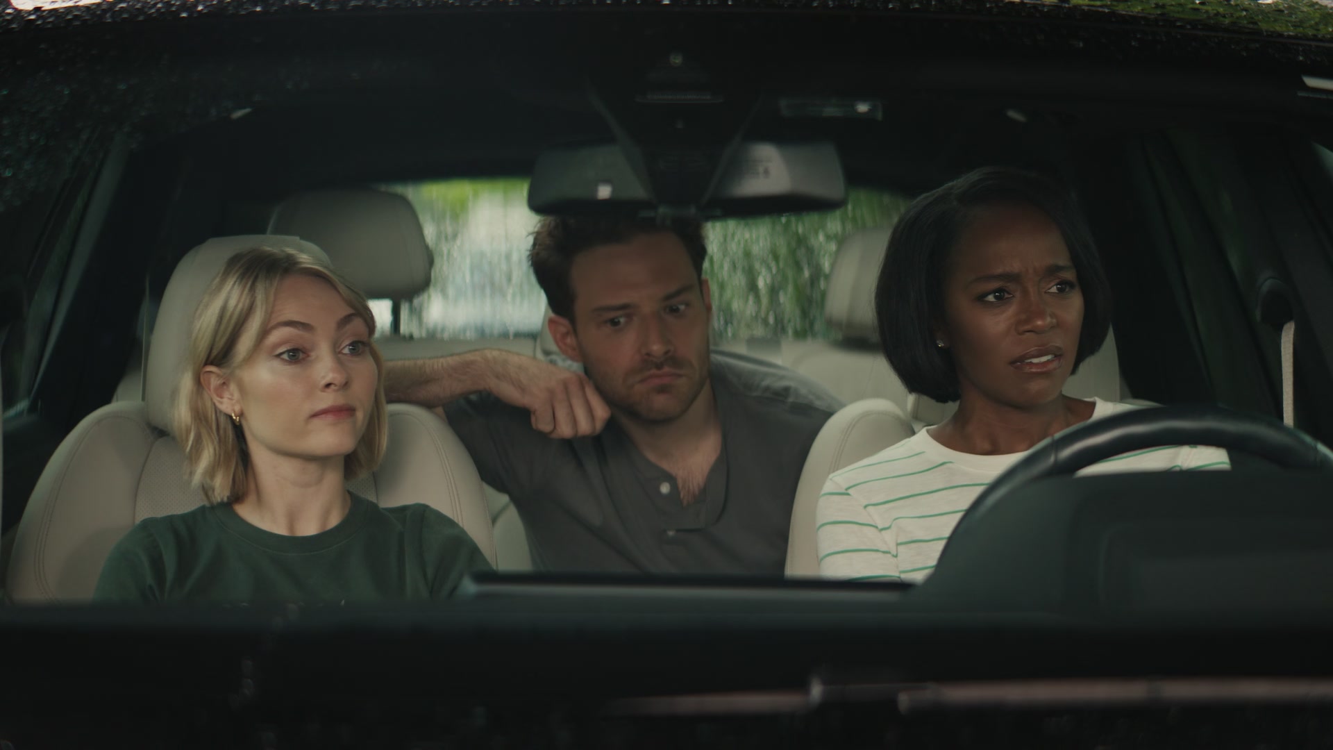 Grosse_Pointe_Garden_Society_S01E01_1080p_ASRO_003258.jpg