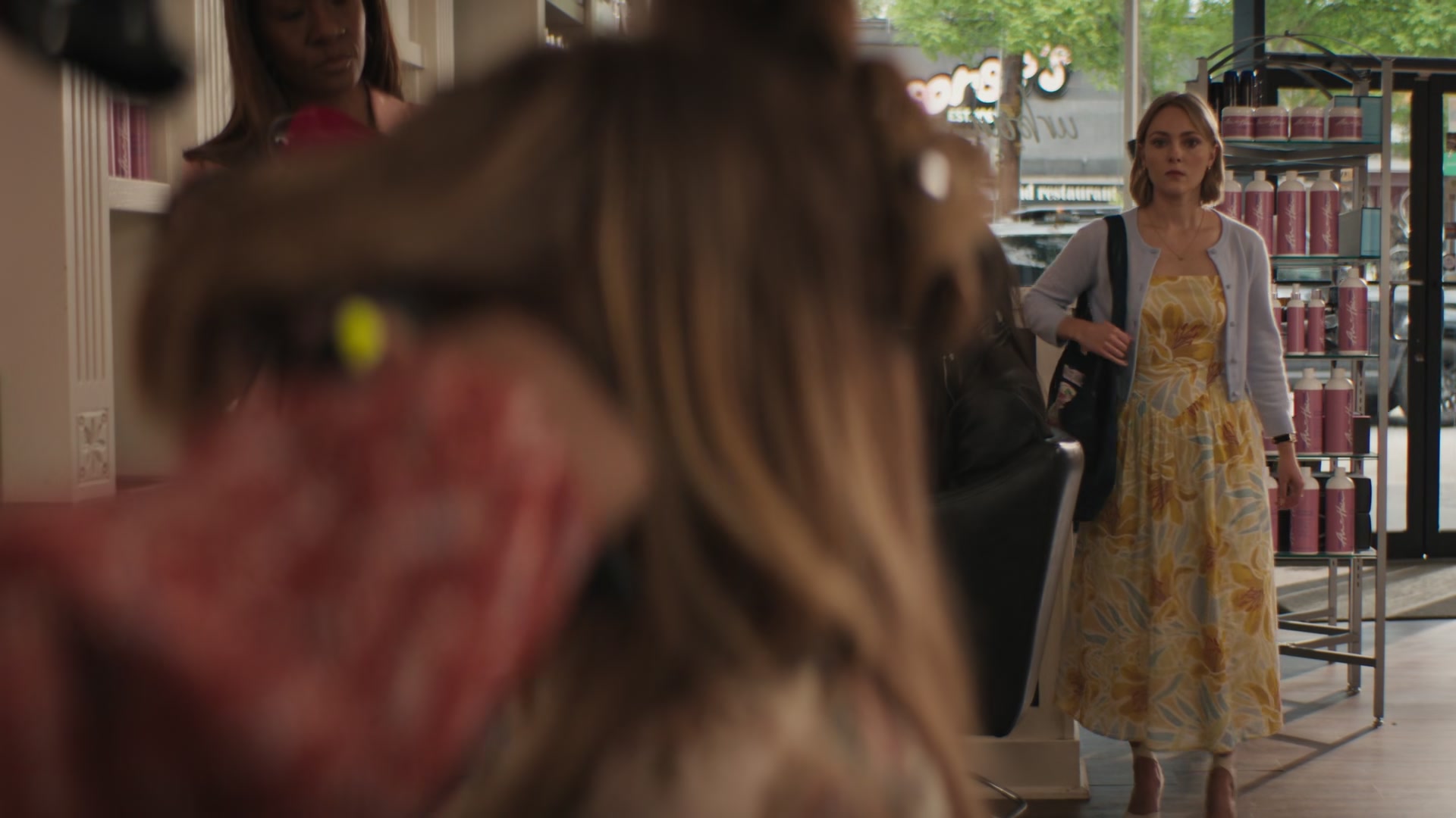 Grosse_Pointe_Garden_Society_S01E01_1080p_ASRO_005023.jpg Grosse_Pointe_Garden_Society_S01E01_1080p_ASRO_005023.jpg