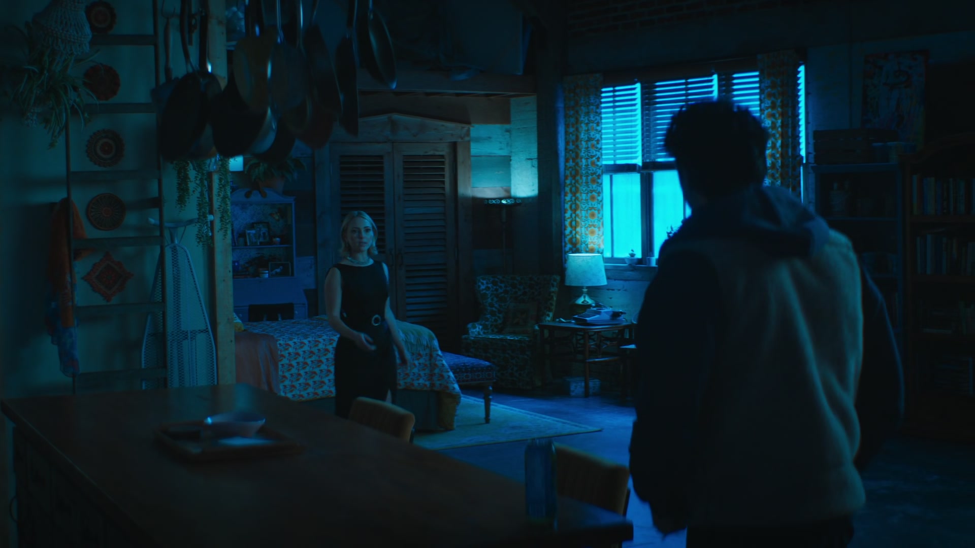 Grosse_Pointe_Garden_Society_S01E04_1080p_ASRO_000176.jpg