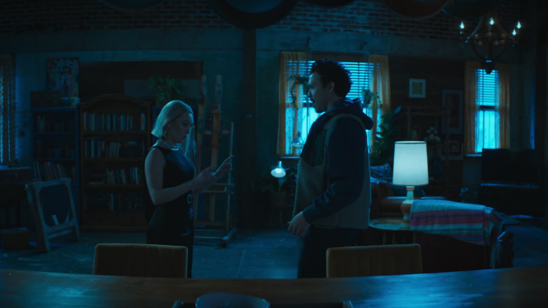 Grosse_Pointe_Garden_Society_S01E04_1080p_ASRO_000184.jpg Grosse_Pointe_Garden_Society_S01E04_1080p_ASRO_000184.jpg