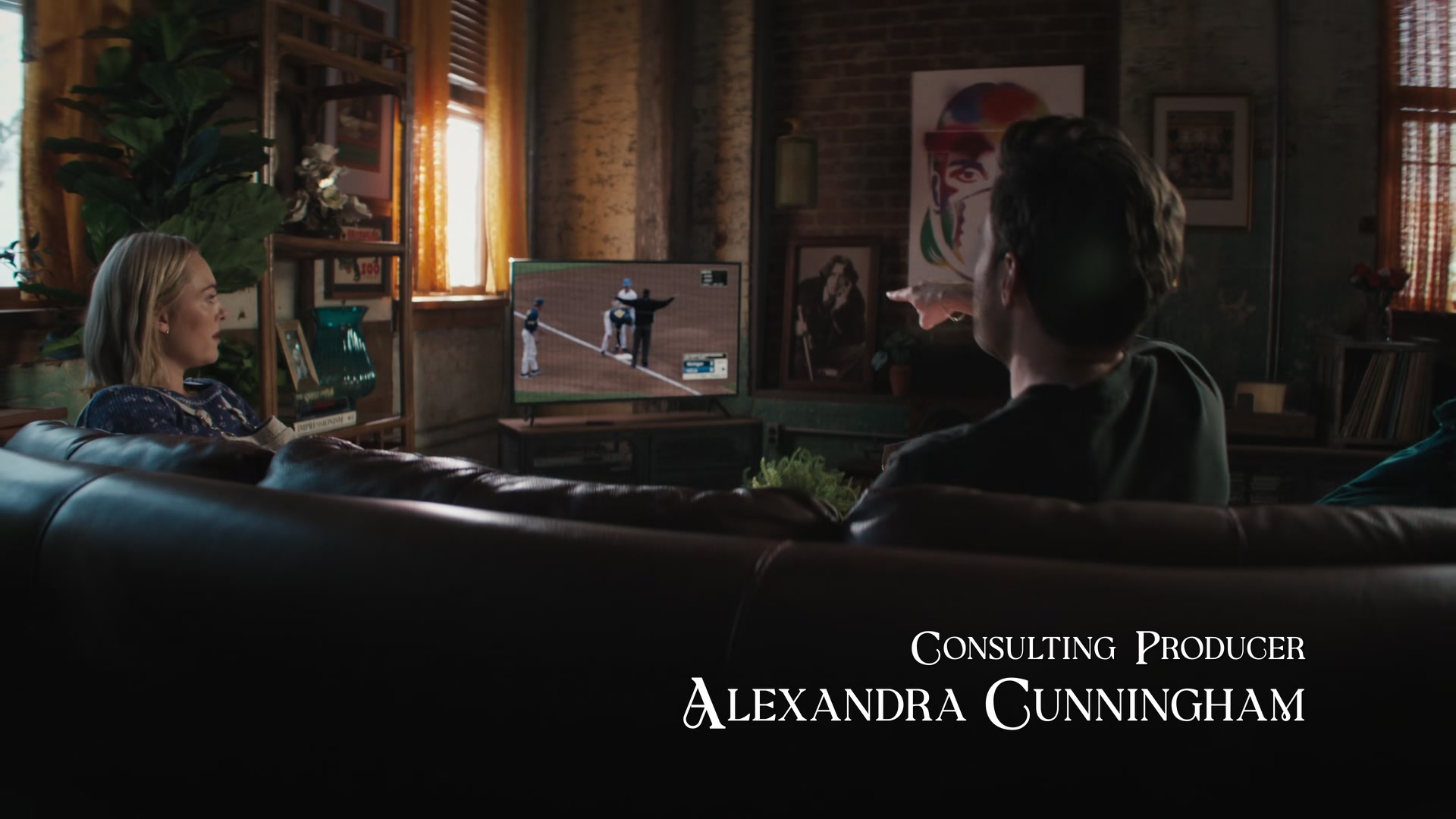 Grosse_Pointe_Garden_Society_S01E04_1080p_ASRO_000354.jpg