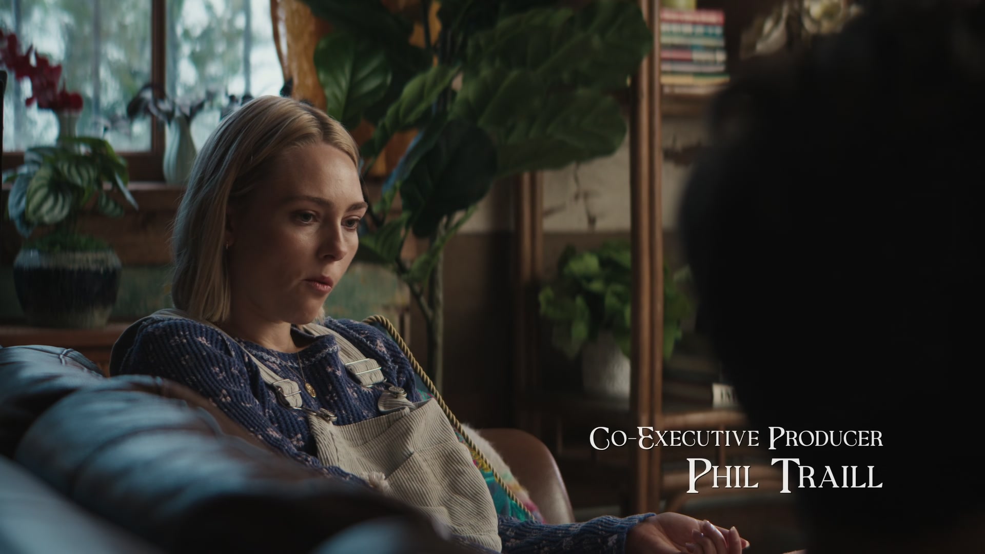 Grosse_Pointe_Garden_Society_S01E04_1080p_ASRO_000384.jpg