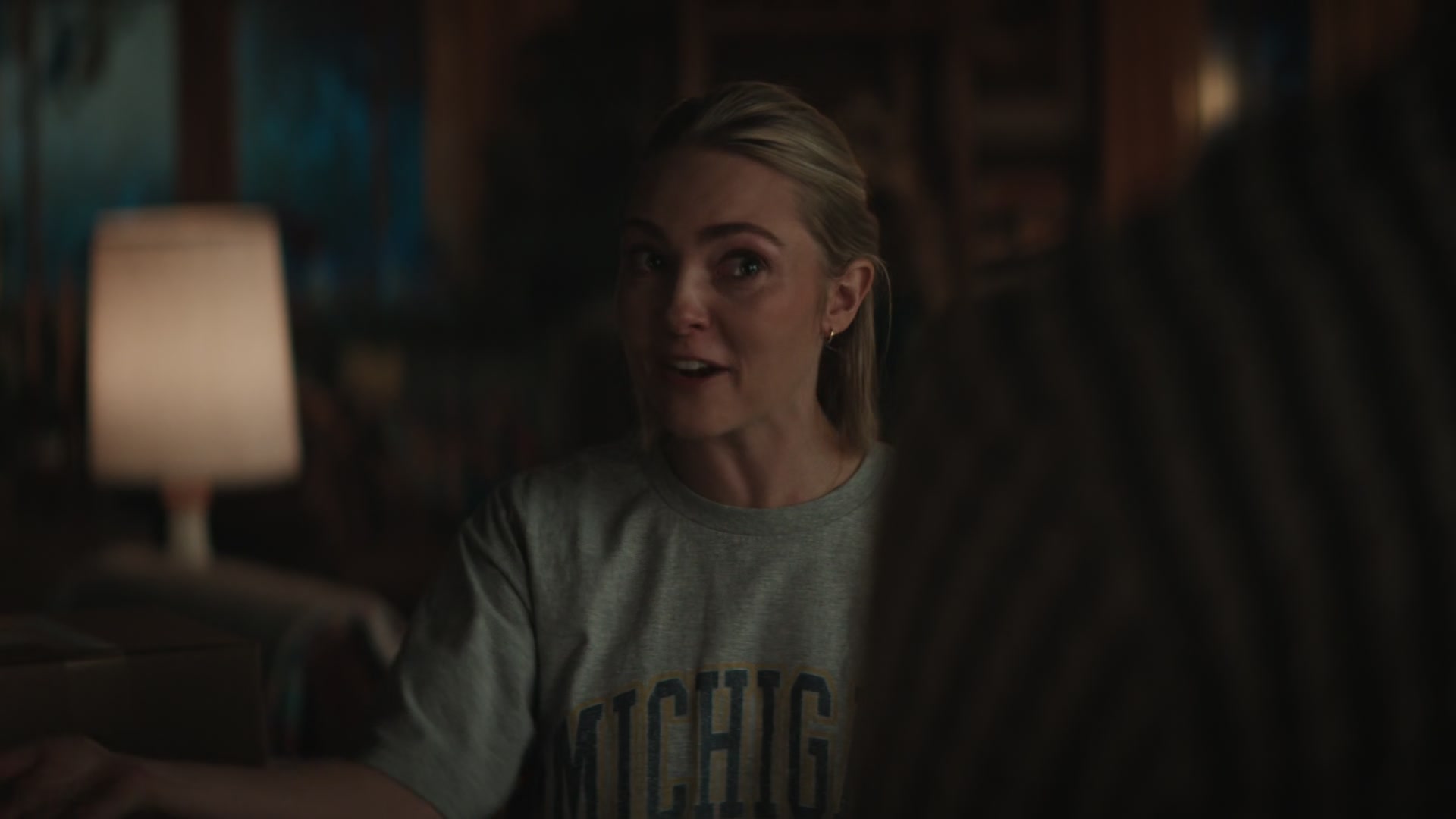 Grosse_Pointe_Garden_Society_S01E04_1080p_ASRO_001042.jpg
