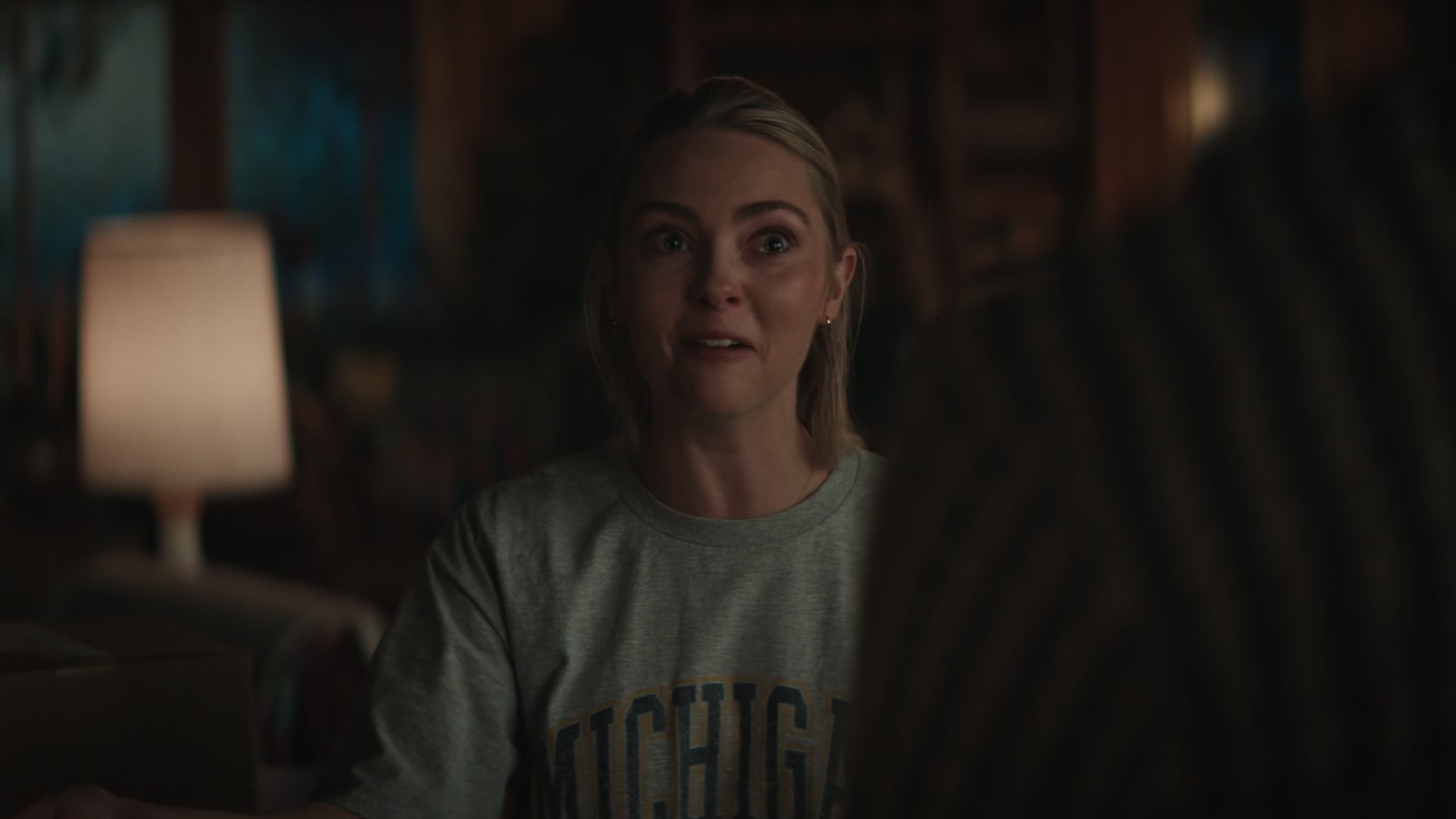 Grosse_Pointe_Garden_Society_S01E04_1080p_ASRO_001044.jpg