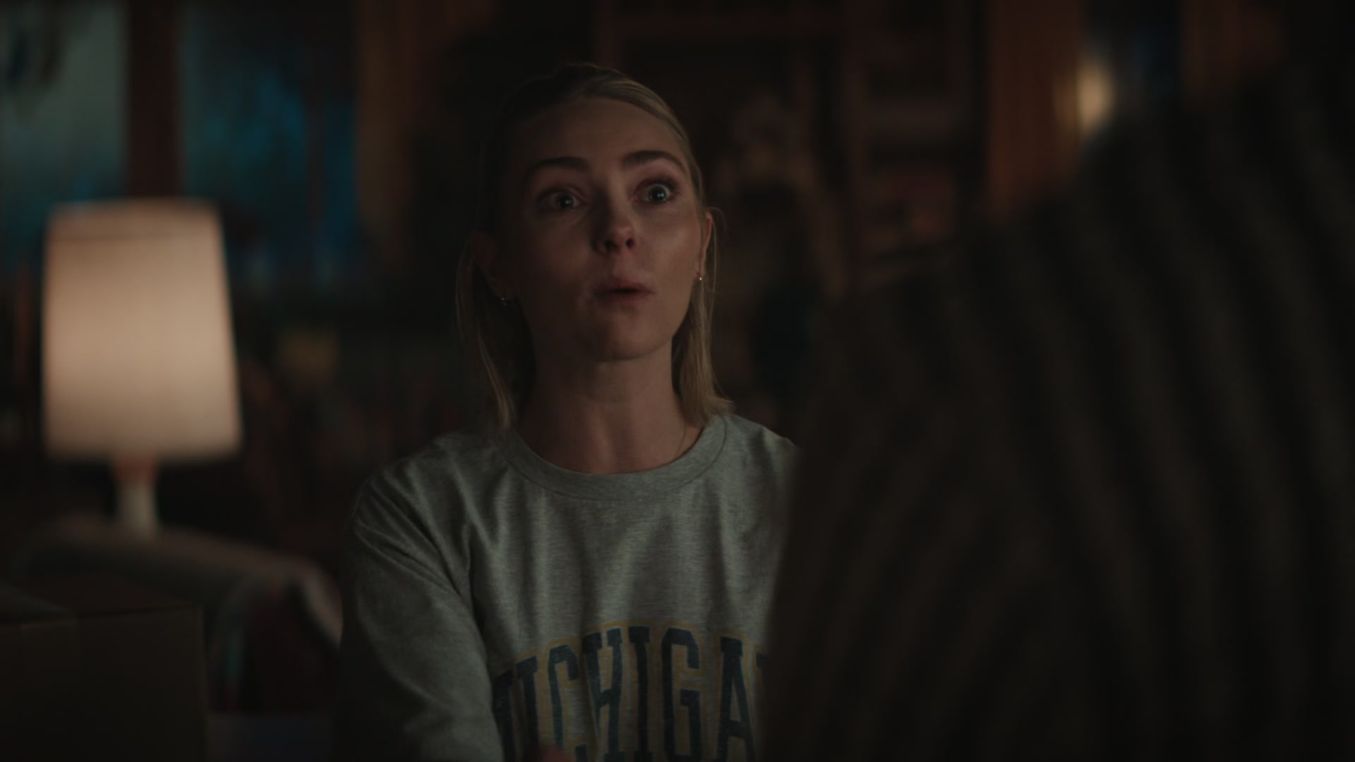 Grosse_Pointe_Garden_Society_S01E04_1080p_ASRO_001046.jpg