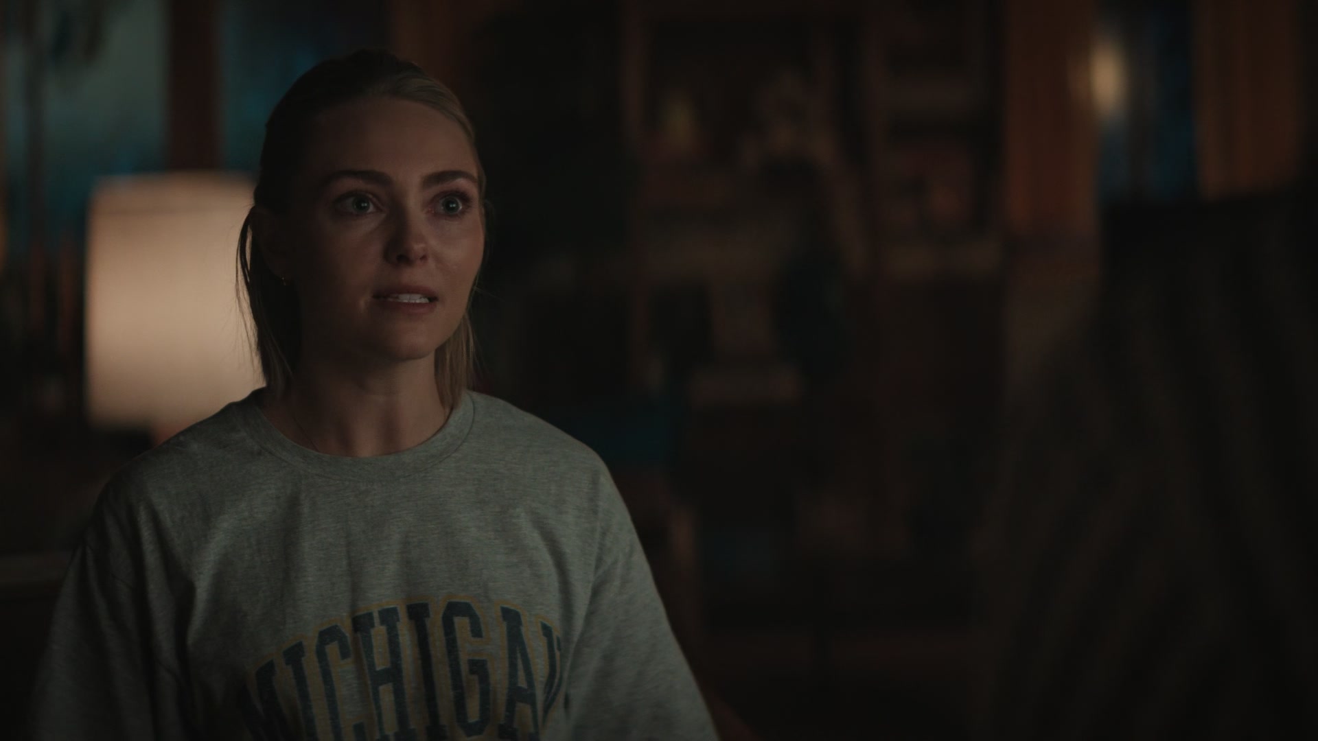 Grosse_Pointe_Garden_Society_S01E04_1080p_ASRO_001085.jpg