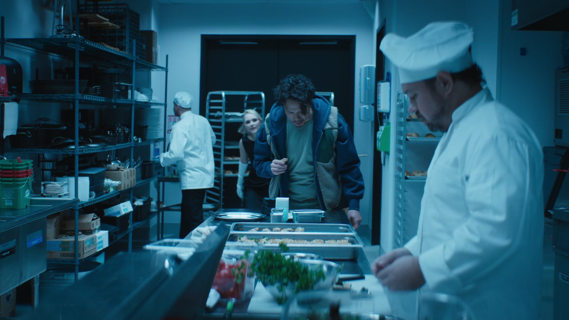 Grosse_Pointe_Garden_Society_S01E04_1080p_ASRO_003433.jpg Grosse_Pointe_Garden_Society_S01E04_1080p_ASRO_003433.jpg