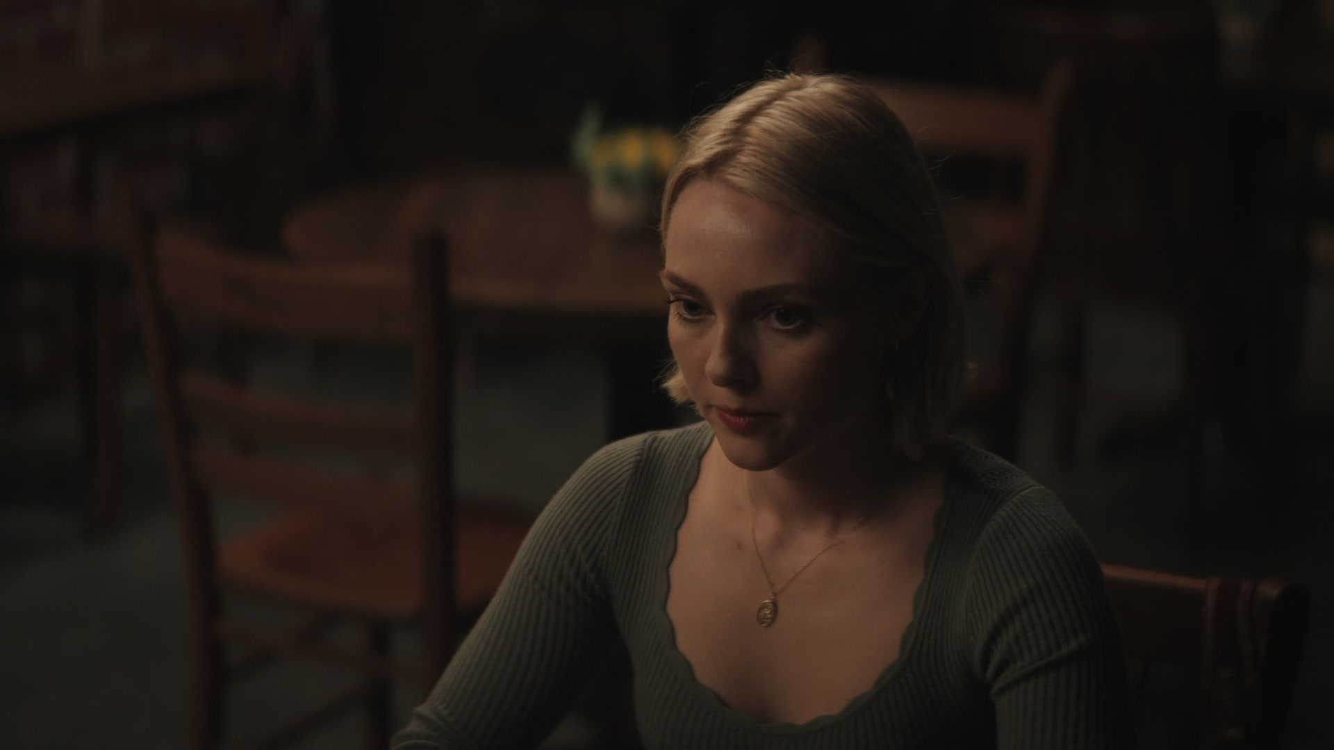 Grosse_Pointe_Garden_Society_S01E04_1080p_ASRO_004394.jpg Grosse_Pointe_Garden_Society_S01E04_1080p_ASRO_004394.jpg