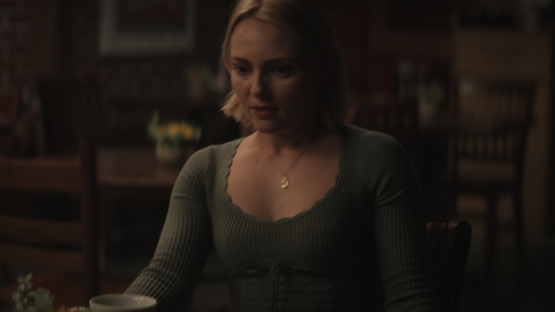 Grosse_Pointe_Garden_Society_S01E04_1080p_ASRO_004433.jpg Grosse_Pointe_Garden_Society_S01E04_1080p_ASRO_004433.jpg