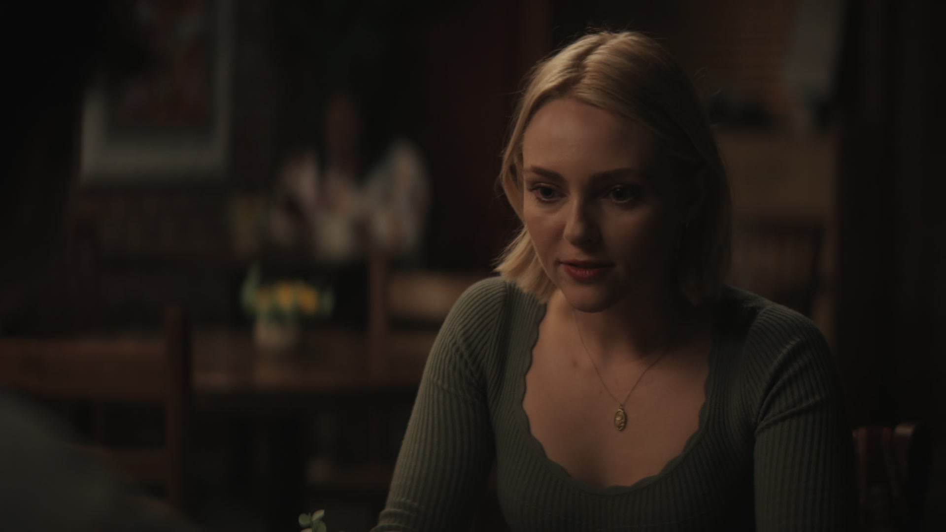 Grosse_Pointe_Garden_Society_S01E04_1080p_ASRO_004468.jpg