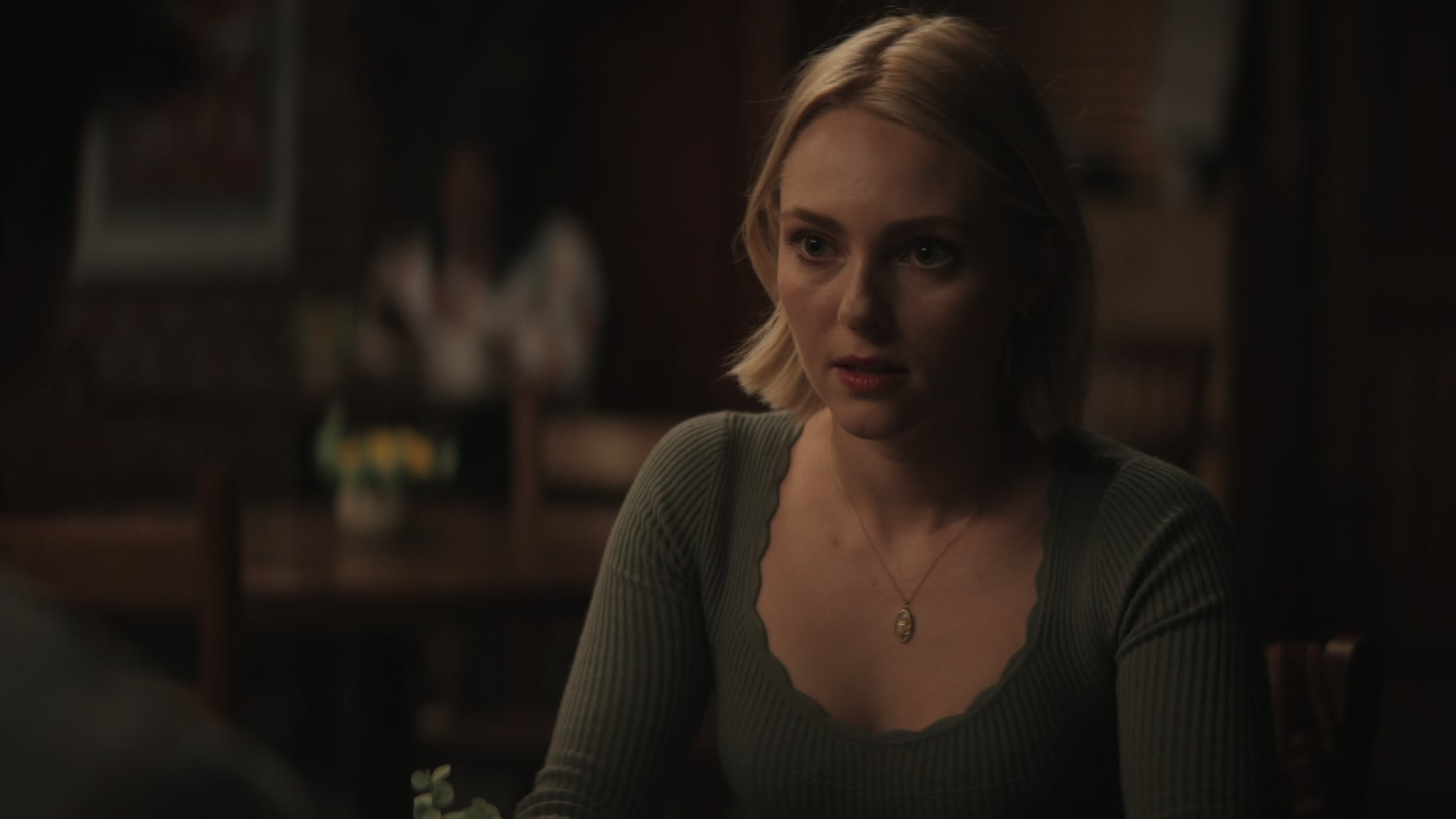 Grosse_Pointe_Garden_Society_S01E04_1080p_ASRO_004480.jpg Grosse_Pointe_Garden_Society_S01E04_1080p_ASRO_004480.jpg