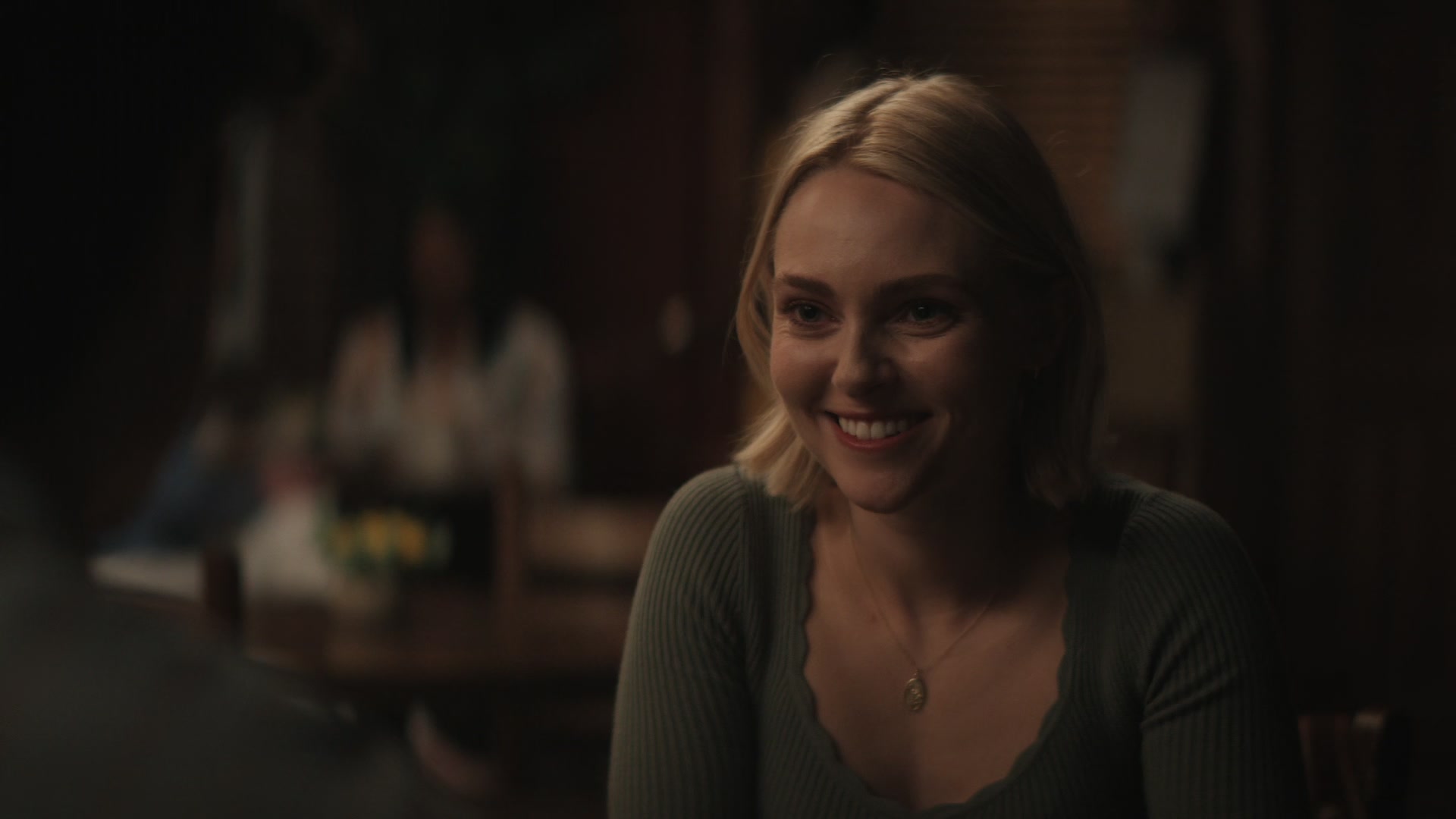 Grosse_Pointe_Garden_Society_S01E04_1080p_ASRO_004536.jpg