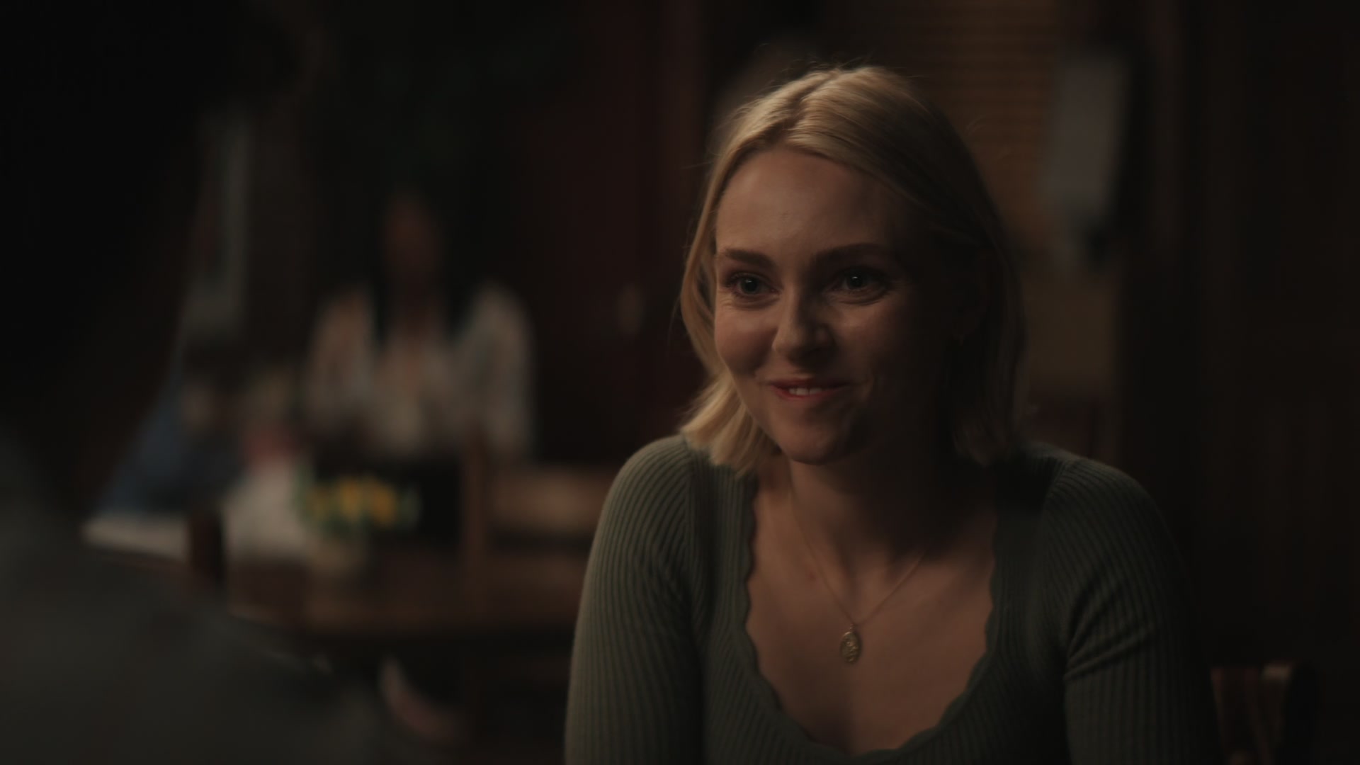 Grosse_Pointe_Garden_Society_S01E04_1080p_ASRO_004537.jpg Grosse_Pointe_Garden_Society_S01E04_1080p_ASRO_004537.jpg