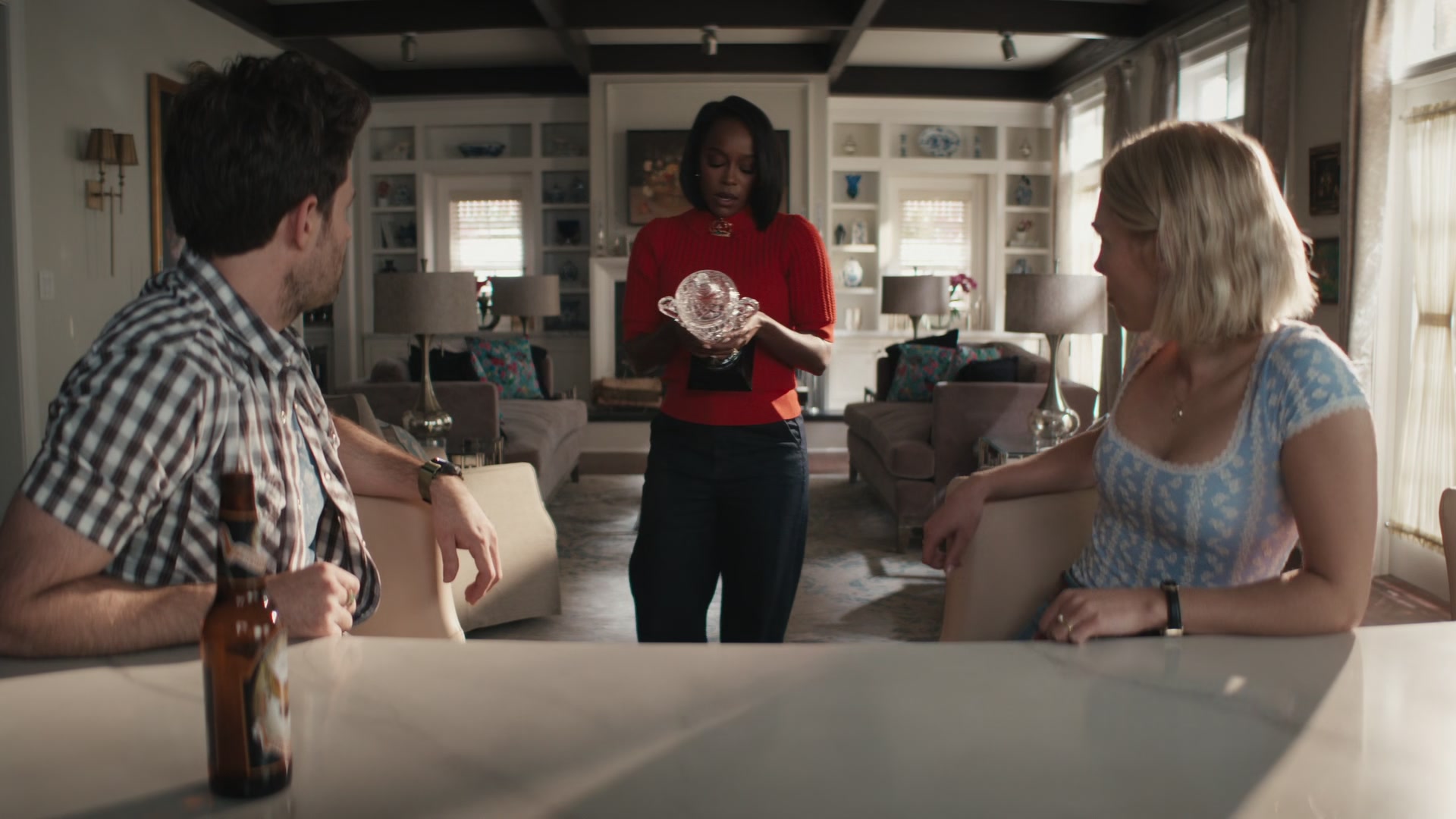 Grosse_Pointe_Garden_Society_S01E04_1080p_ASRO_005042.jpg Grosse_Pointe_Garden_Society_S01E04_1080p_ASRO_005042.jpg