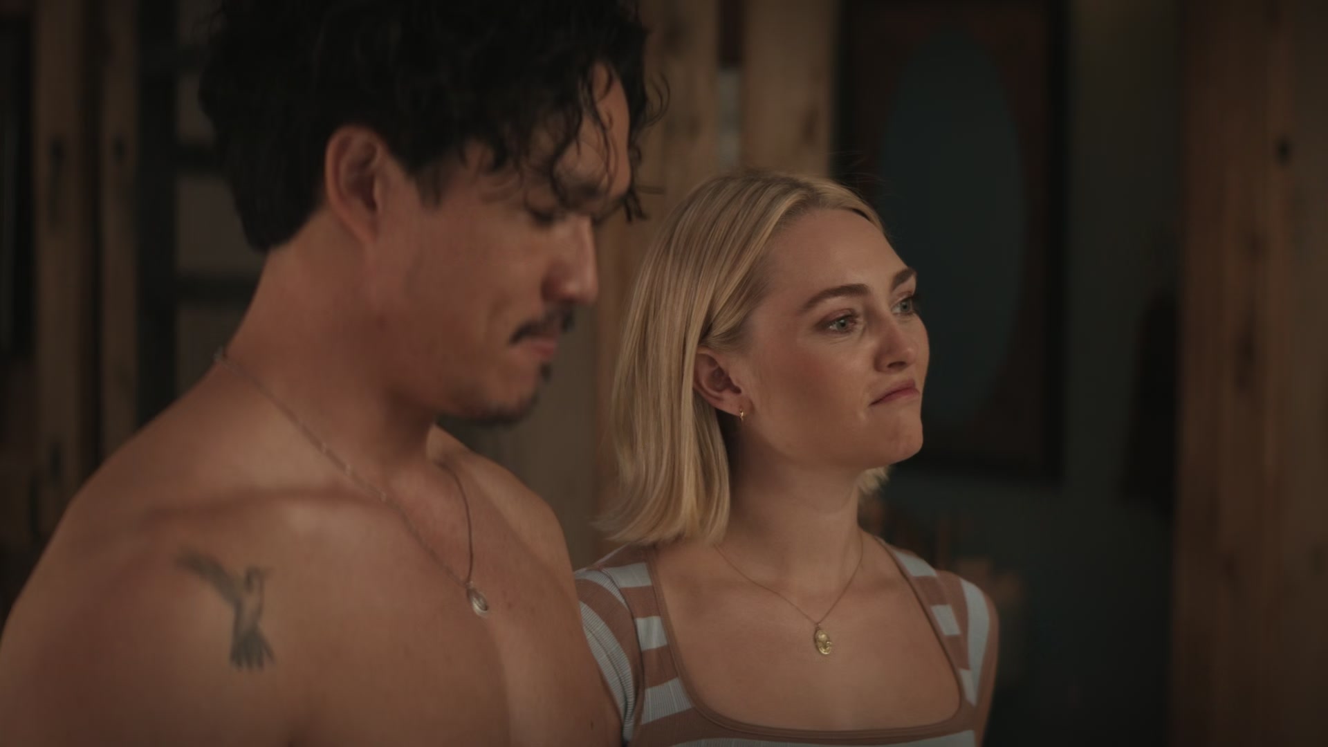 Grosse_Pointe_Garden_Society_S01E06_1080p_ASRO_000955.jpg