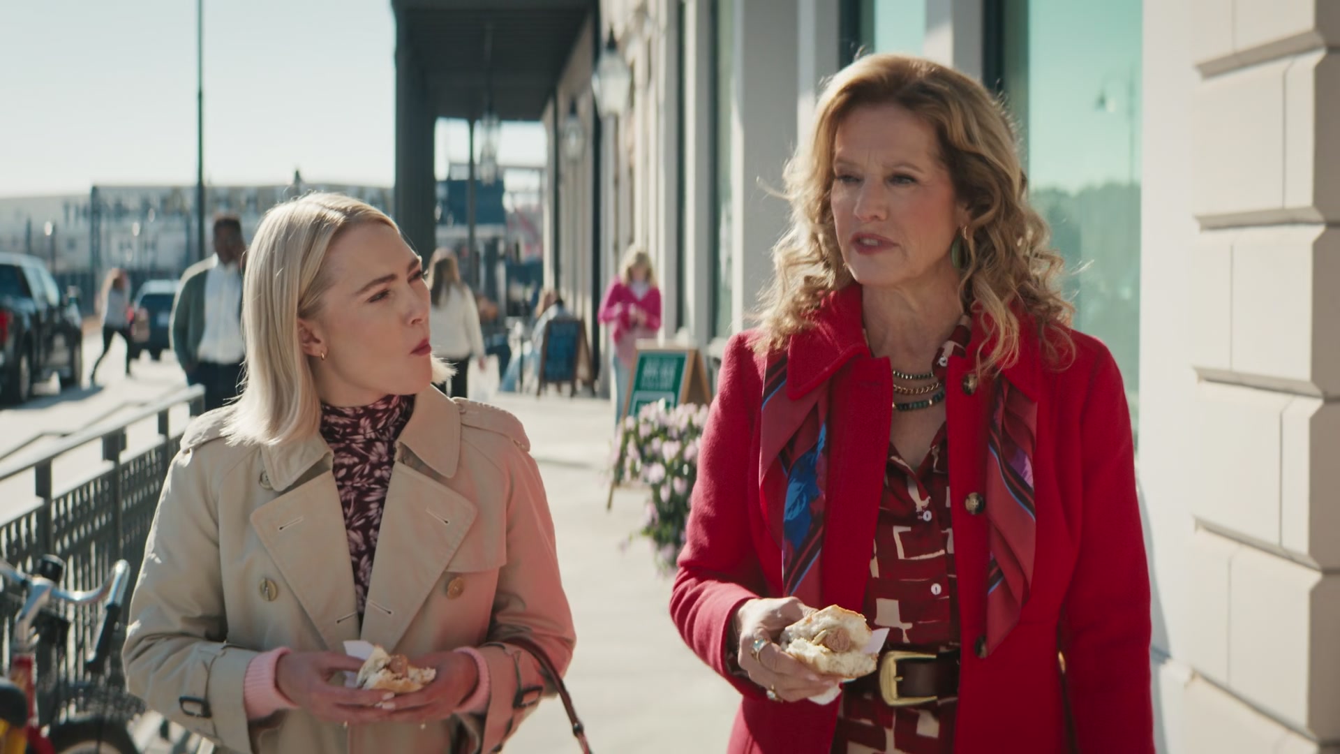 Grosse_Pointe_Garden_Society_S01E06_1080p_ASRO_002041.jpg Grosse_Pointe_Garden_Society_S01E06_1080p_ASRO_002041.jpg