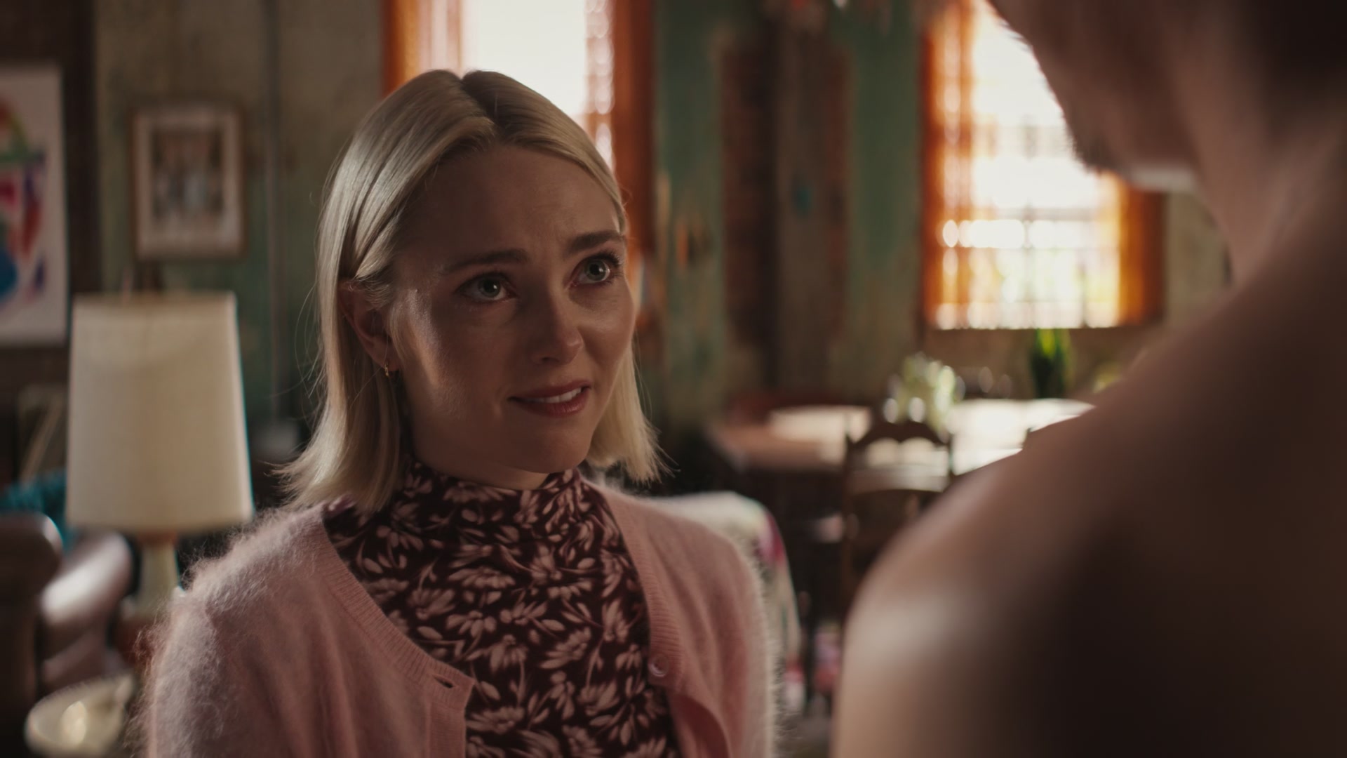 Grosse_Pointe_Garden_Society_S01E06_1080p_ASRO_002474.jpg