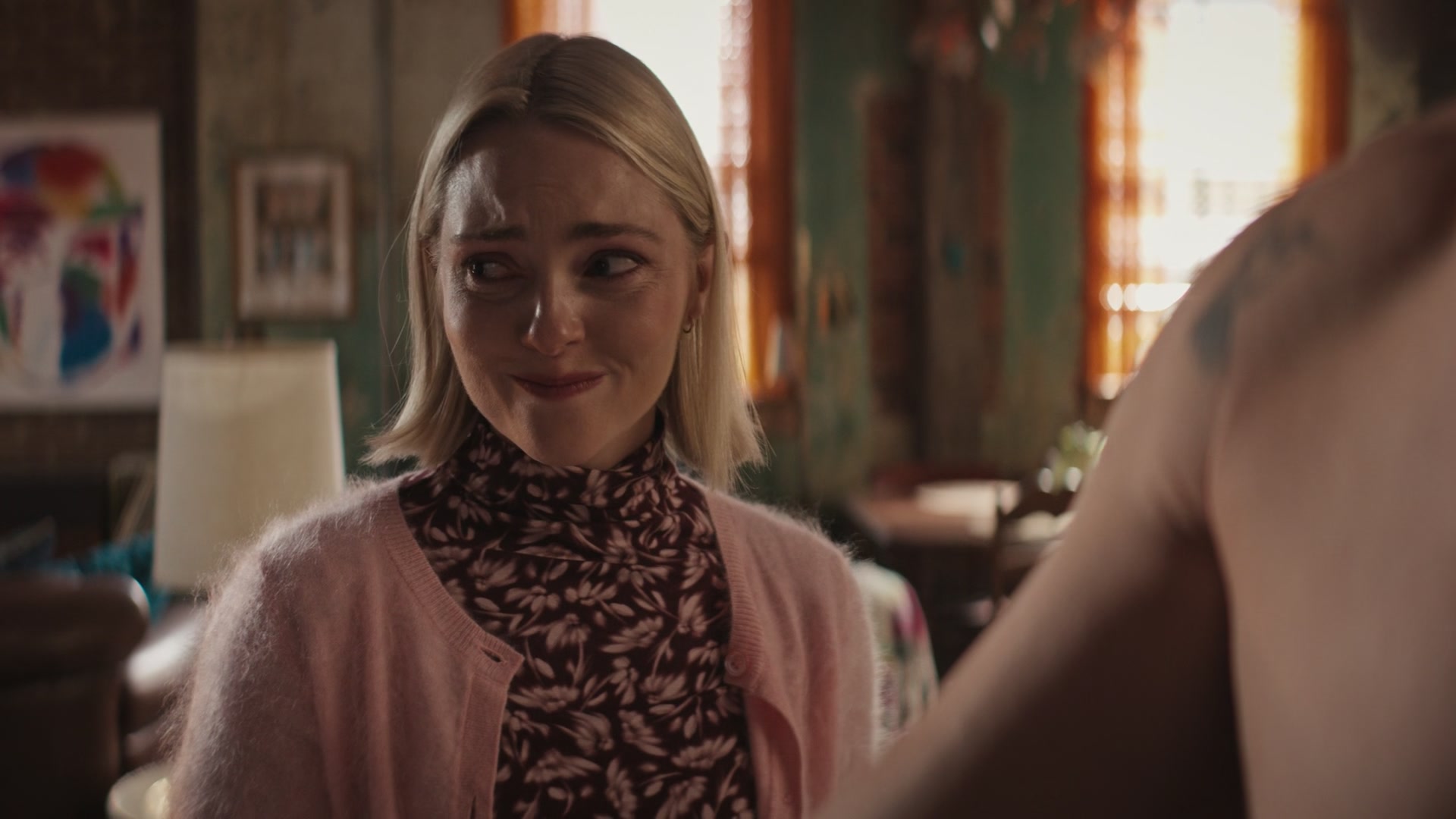 Grosse_Pointe_Garden_Society_S01E06_1080p_ASRO_002514.jpg Grosse_Pointe_Garden_Society_S01E06_1080p_ASRO_002514.jpg
