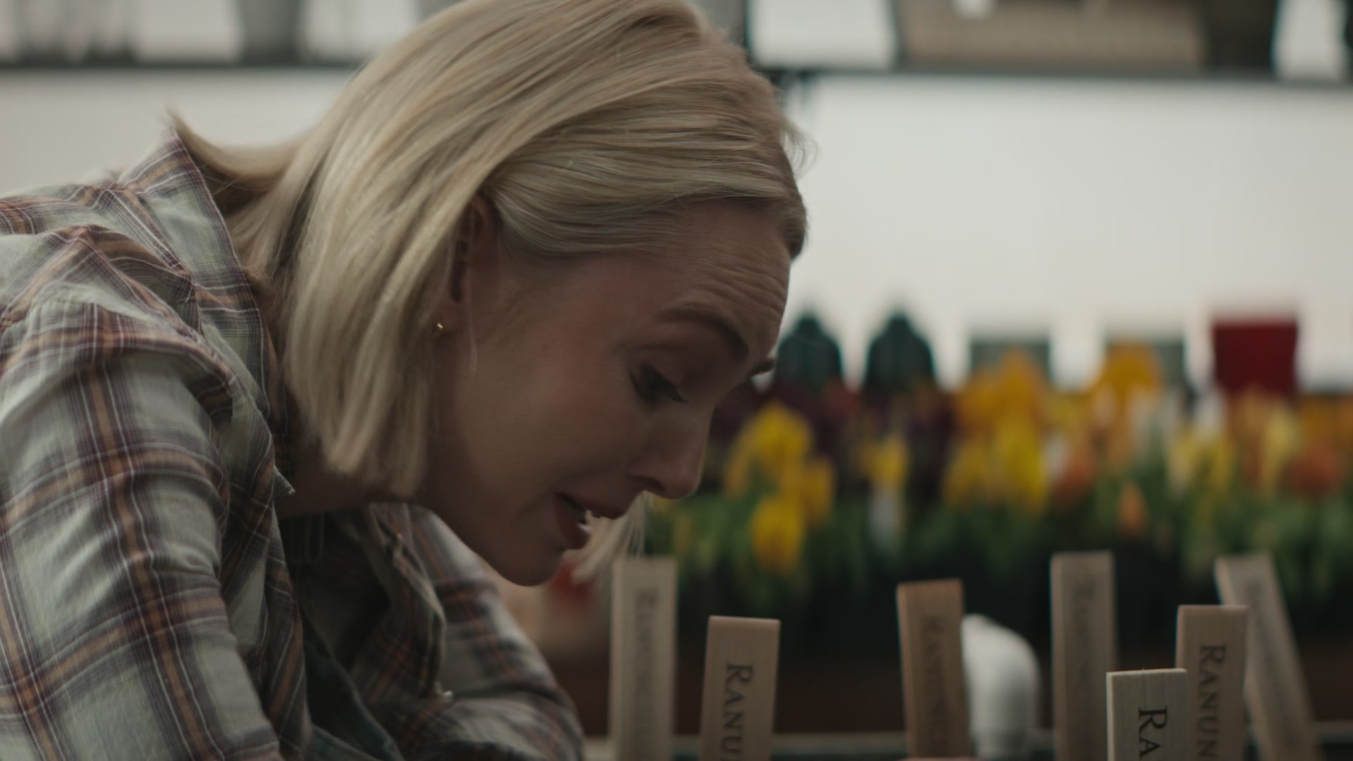 Grosse_Pointe_Garden_Society_S01E07_1080p_ASRO_003321.jpg
