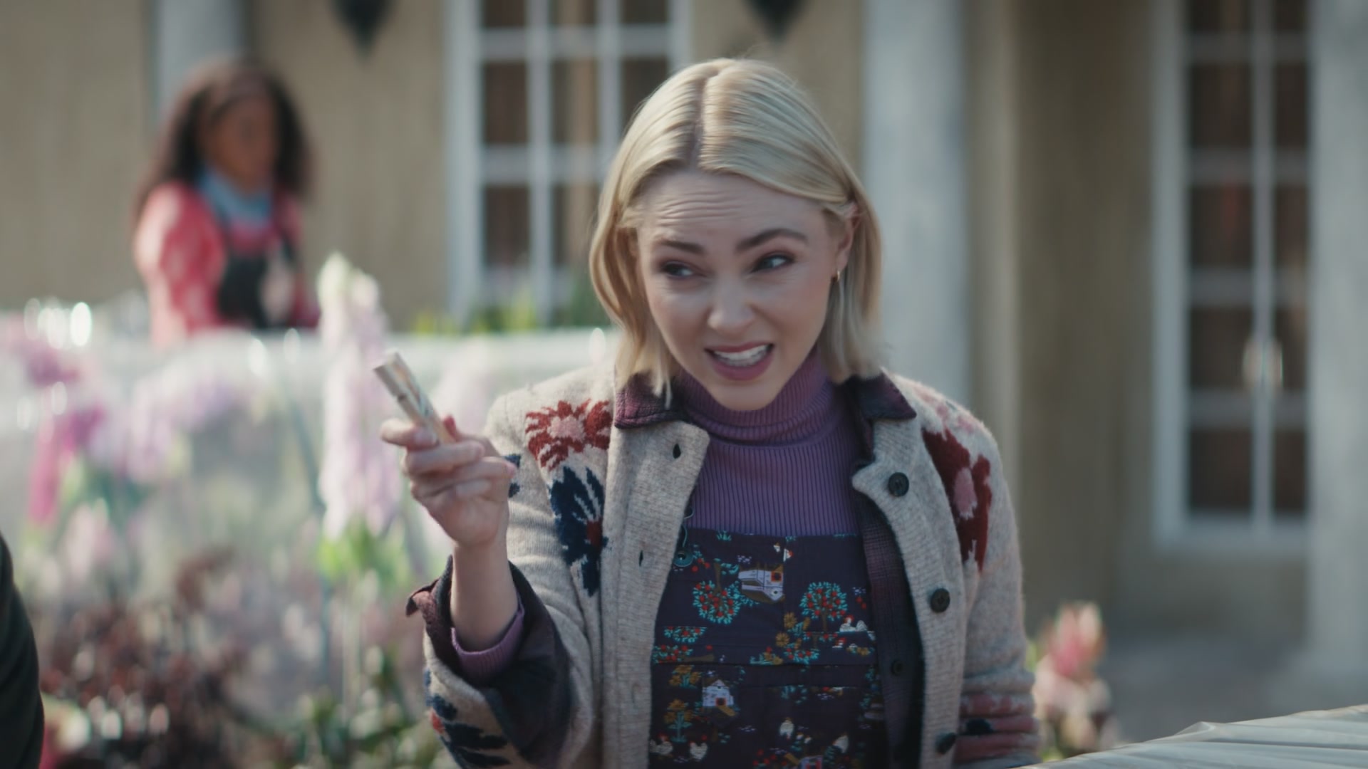 Grosse_Pointe_Garden_Society_S01E08_1080p_ASRO_002584.jpg