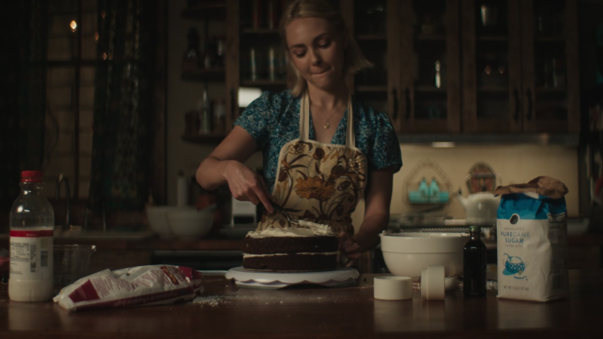 Grosse_Pointe_Garden_Society_S01E08_1080p_ASRO_002977.jpg Grosse_Pointe_Garden_Society_S01E08_1080p_ASRO_002977.jpg