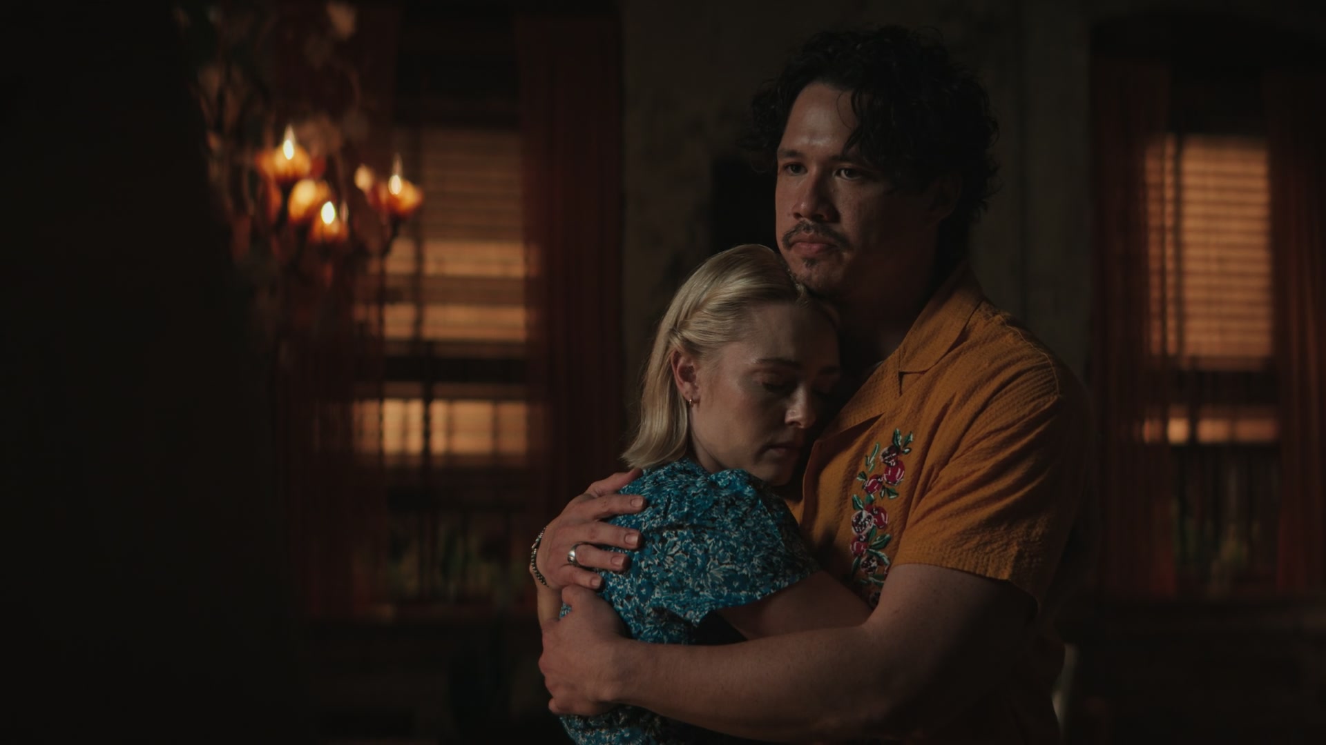 Grosse_Pointe_Garden_Society_S01E08_1080p_ASRO_003888.jpg