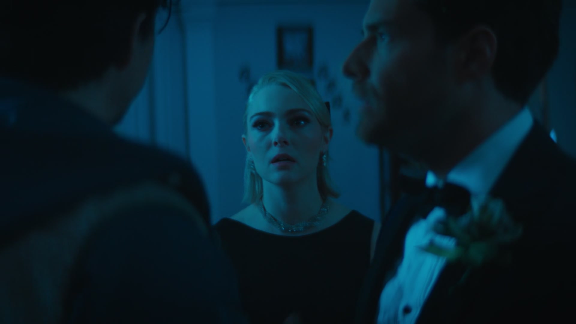 Grosse_Pointe_Garden_Society_S01E09_1080p_ASRO_000093.jpg