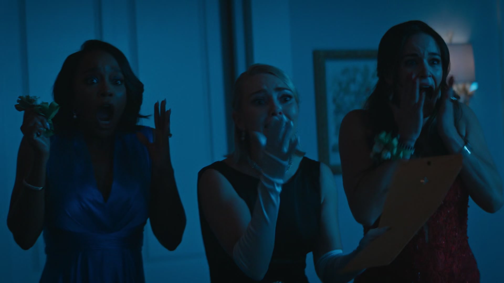 Grosse_Pointe_Garden_Society_S01E09_1080p_ASRO_000259.jpg Grosse_Pointe_Garden_Society_S01E09_1080p_ASRO_000259.jpg