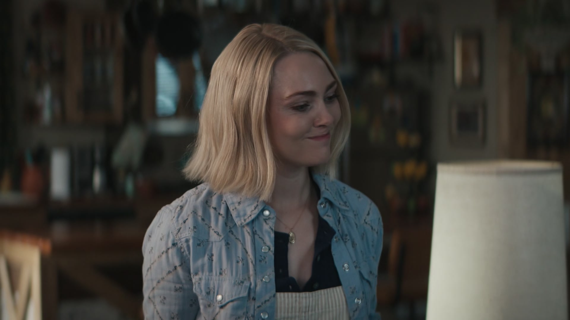 Grosse_Pointe_Garden_Society_S01E09_1080p_ASRO_000481.jpg
