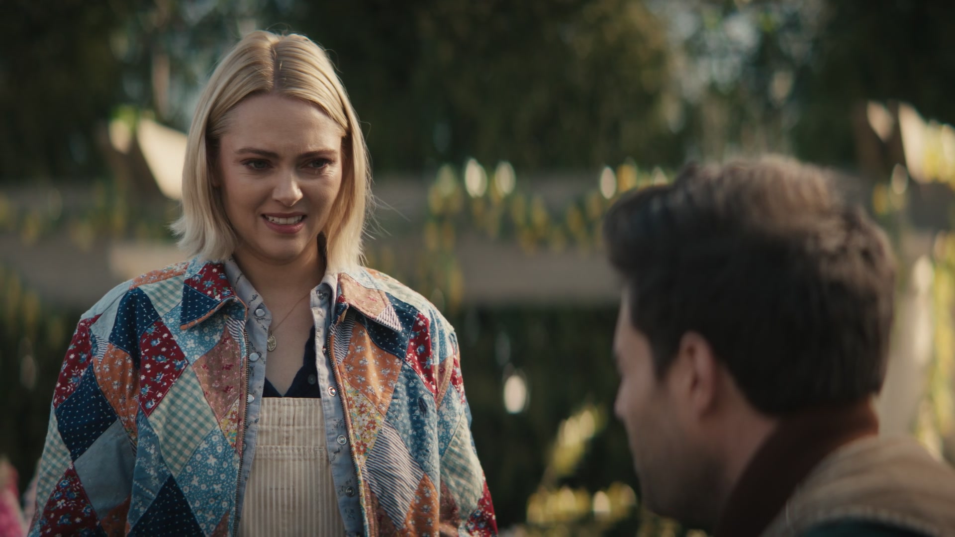 Grosse_Pointe_Garden_Society_S01E09_1080p_ASRO_000661.jpg