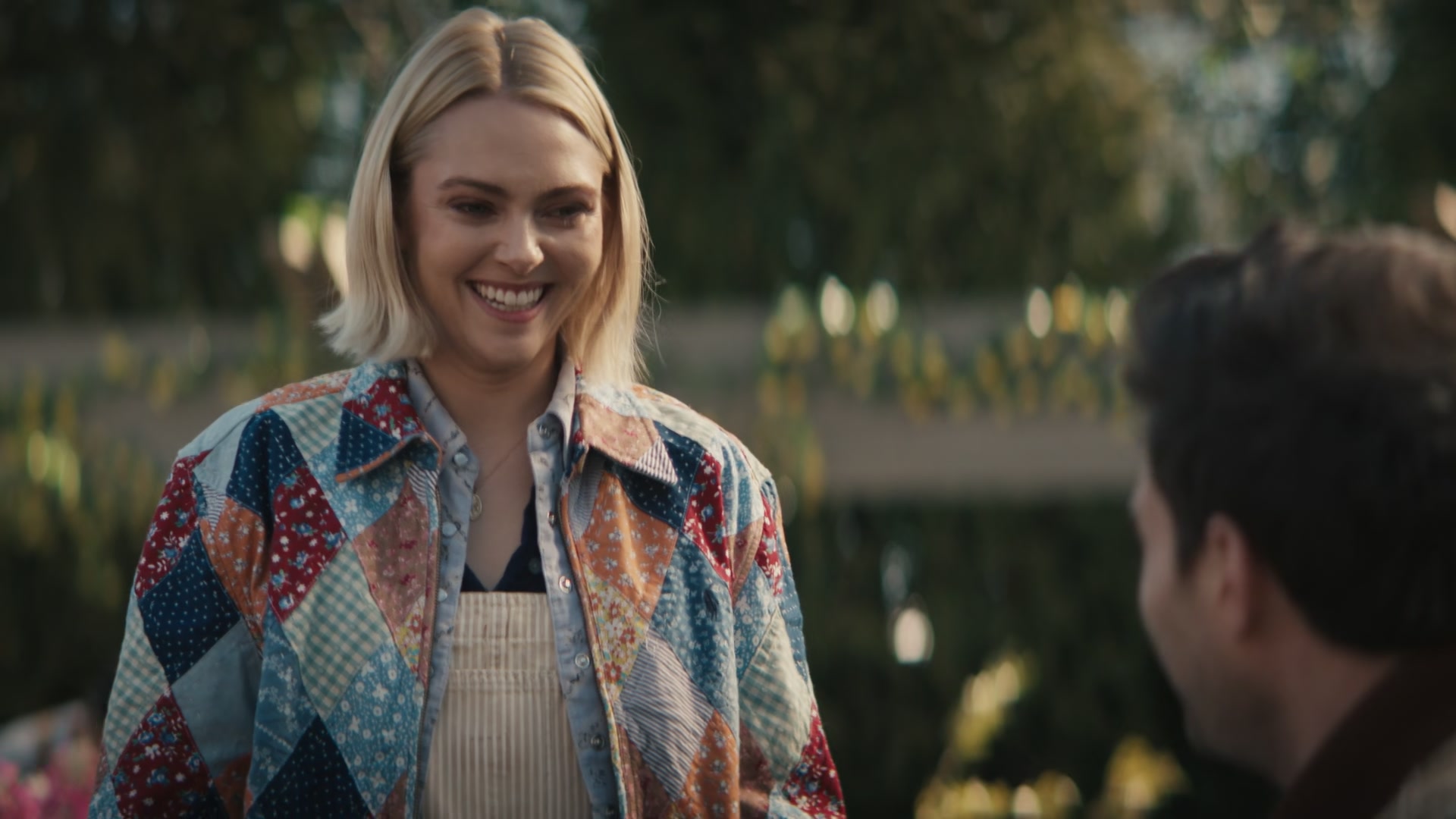 Grosse_Pointe_Garden_Society_S01E09_1080p_ASRO_000678.jpg