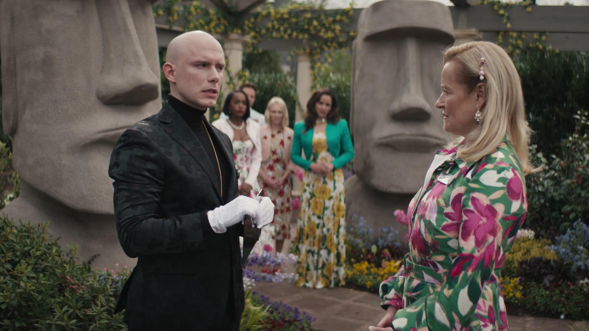 Grosse_Pointe_Garden_Society_S01E09_1080p_ASRO_002153.jpg