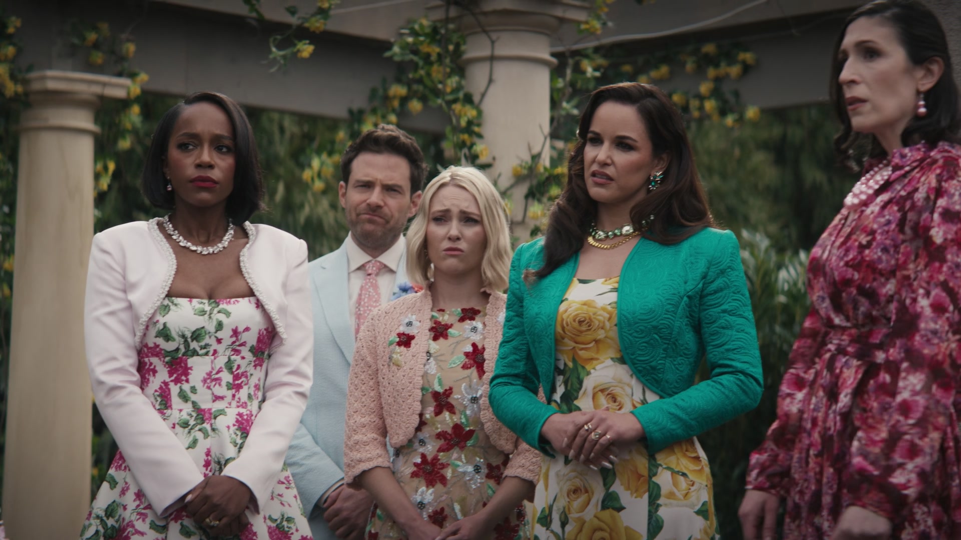 Grosse_Pointe_Garden_Society_S01E09_1080p_ASRO_002173.jpg