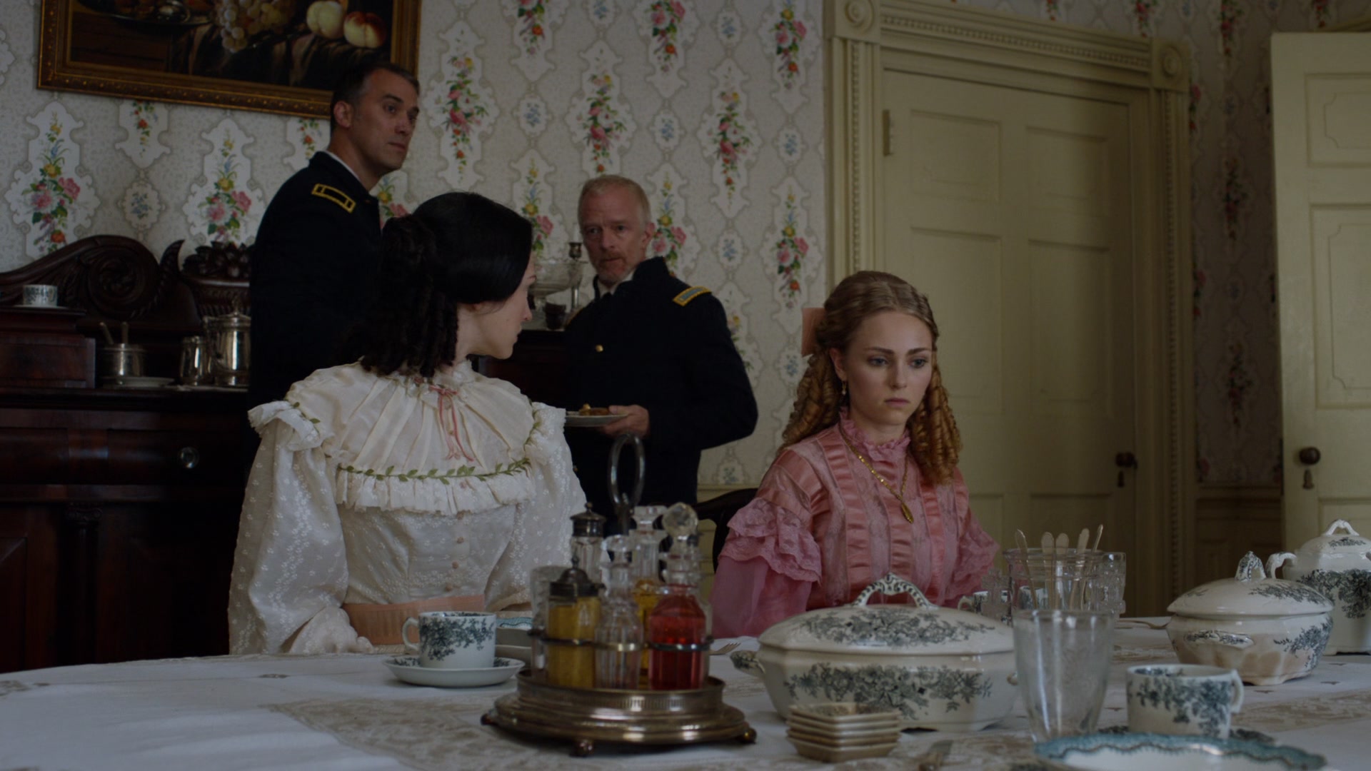 MercyStreet_S01E01_The_New_Nurse_1080p_BluRay_ASRO_001146.jpg MercyStreet_S01E01_The_New_Nurse_1080p_BluRay_ASRO_001146.jpg