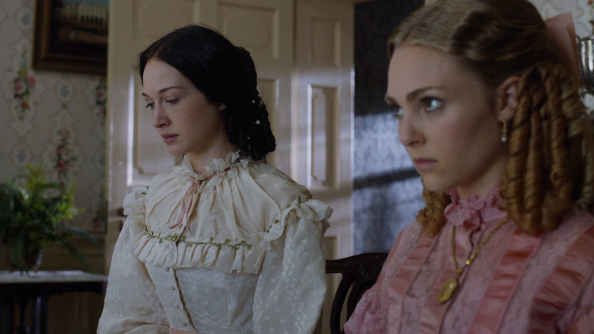 MercyStreet_S01E01_The_New_Nurse_1080p_BluRay_ASRO_001201.jpg