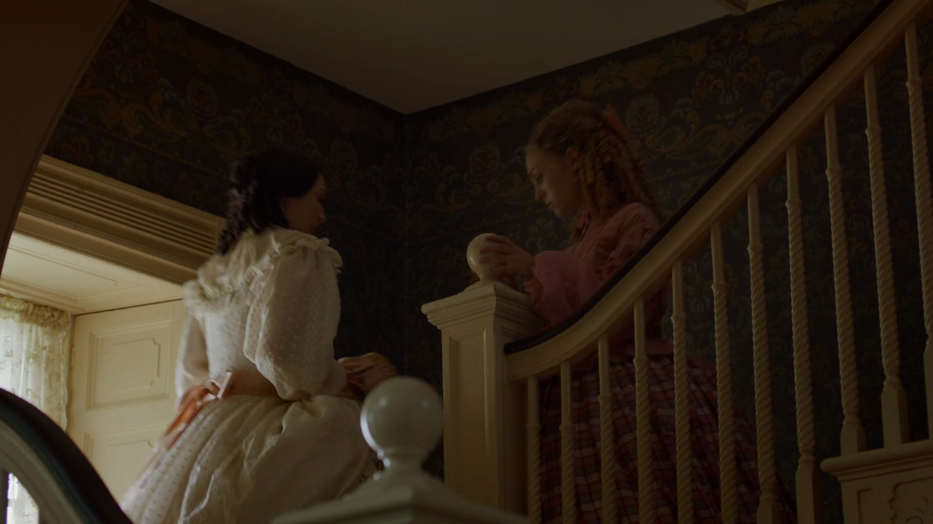 MercyStreet_S01E01_The_New_Nurse_1080p_BluRay_ASRO_005895.jpg