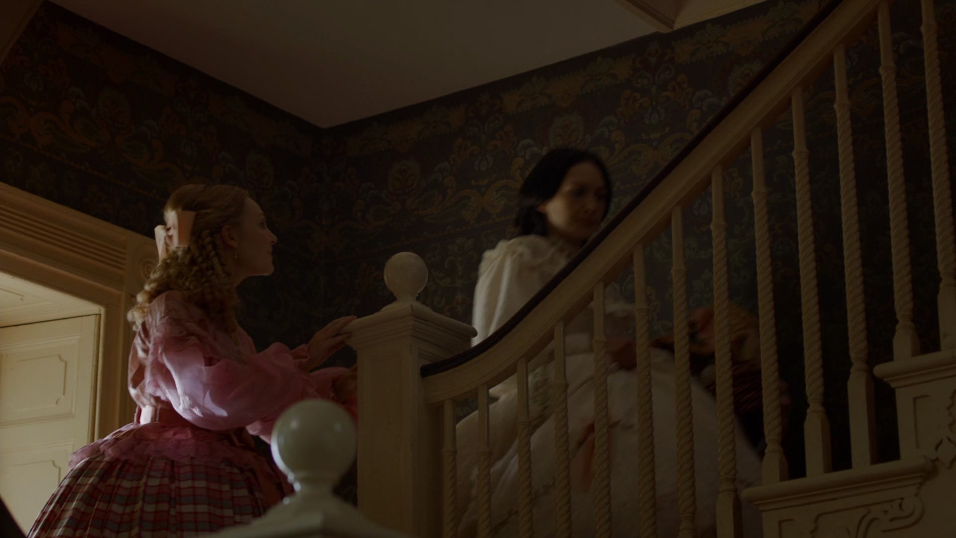 MercyStreet_S01E01_The_New_Nurse_1080p_BluRay_ASRO_005901.jpg