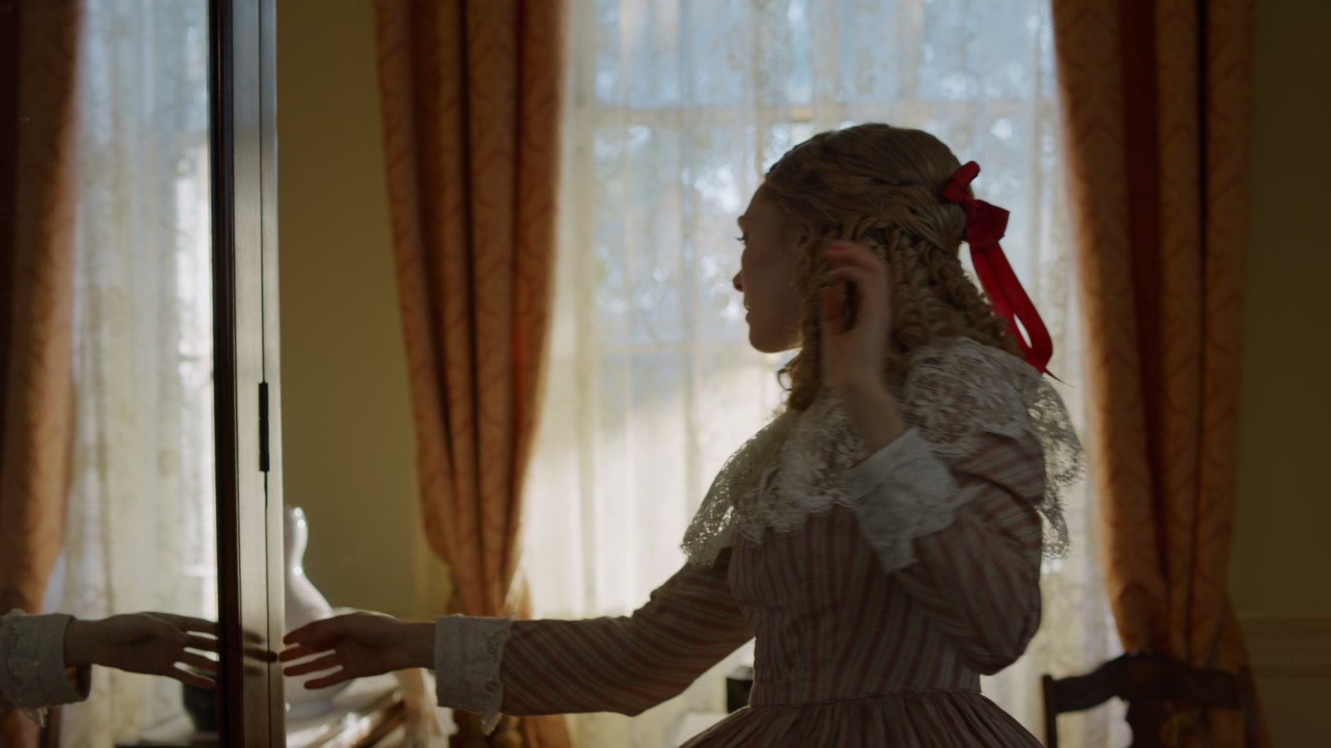 MercyStreet_S01E02_The_Haversack_1080p_BluRay_ASRO_006070.jpg