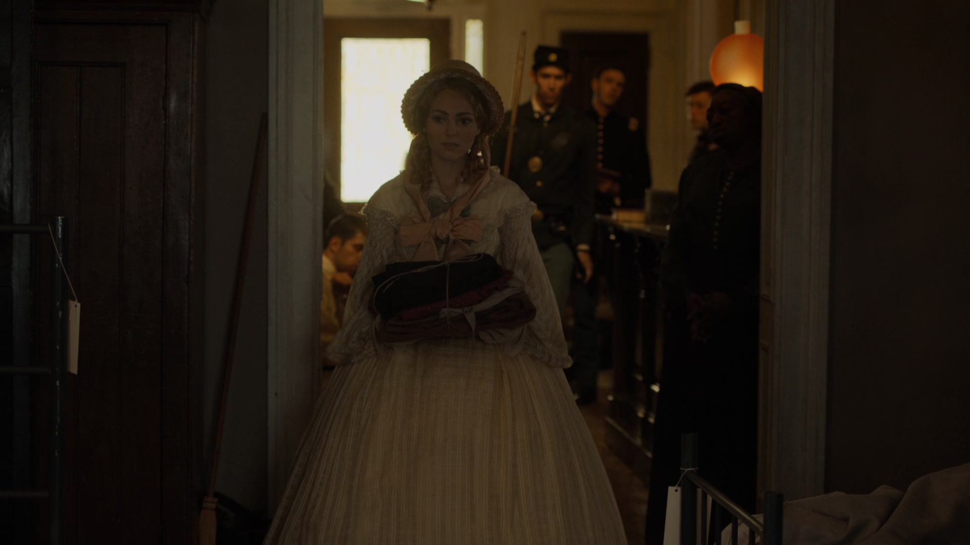 MercyStreet_S01E04_The_Belle_Alliance_1080p_BluRay_ASRO_002736.jpg MercyStreet_S01E04_The_Belle_Alliance_1080p_BluRay_ASRO_002736.jpg