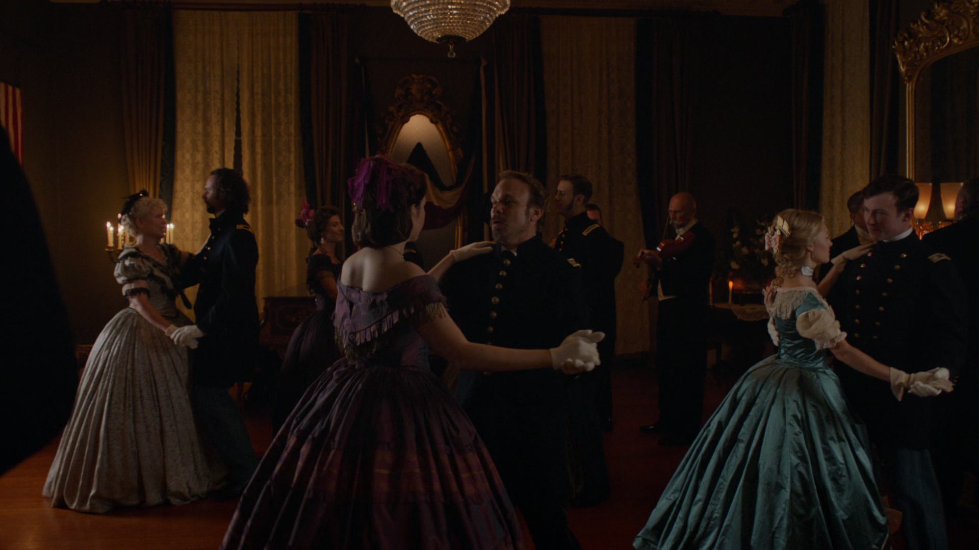 MercyStreet_S01E04_The_Belle_Alliance_1080p_BluRay_ASRO_003171.jpg