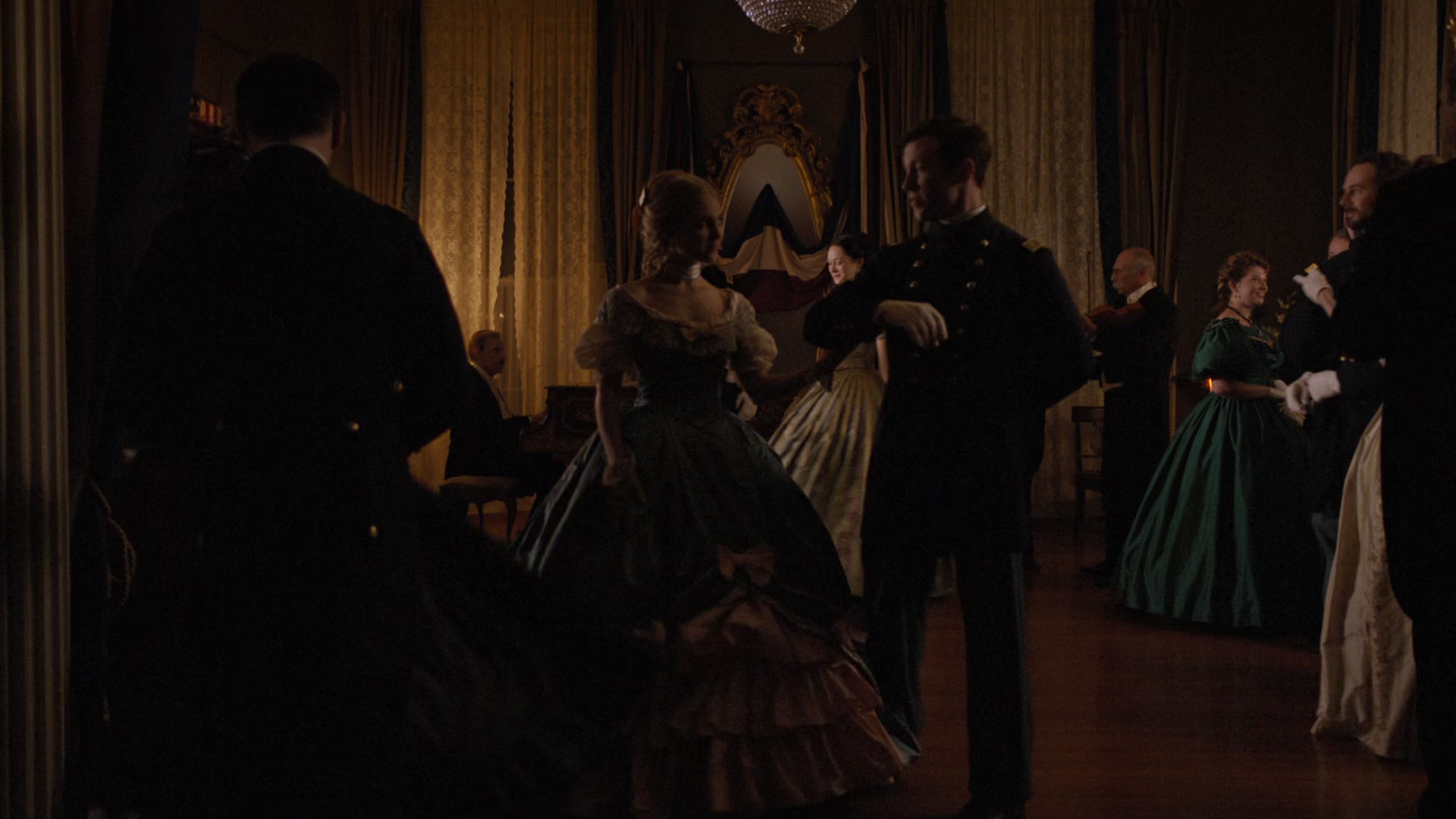 MercyStreet_S01E04_The_Belle_Alliance_1080p_BluRay_ASRO_005014.jpg