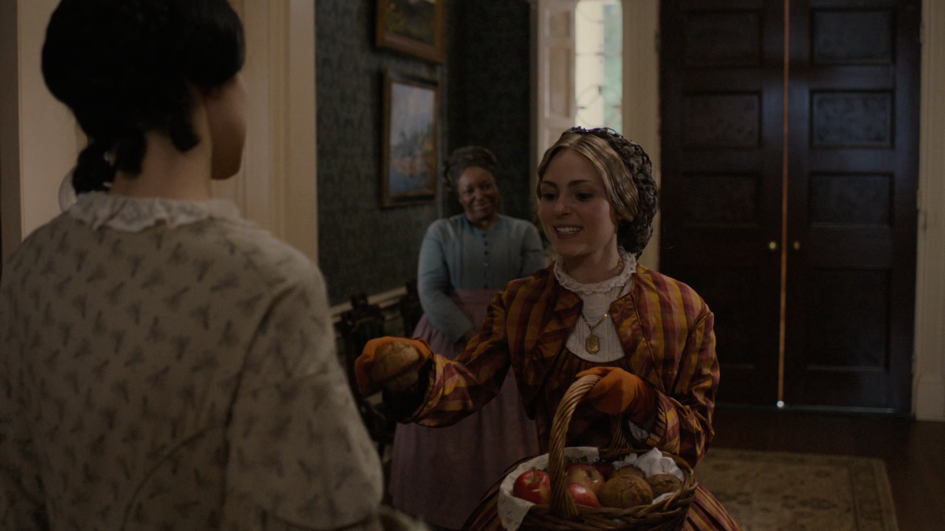 Mercy_Street_S01E03_The_Uniform_1080p_BluRay_ASRO_000621.jpg Mercy_Street_S01E03_The_Uniform_1080p_BluRay_ASRO_000621.jpg