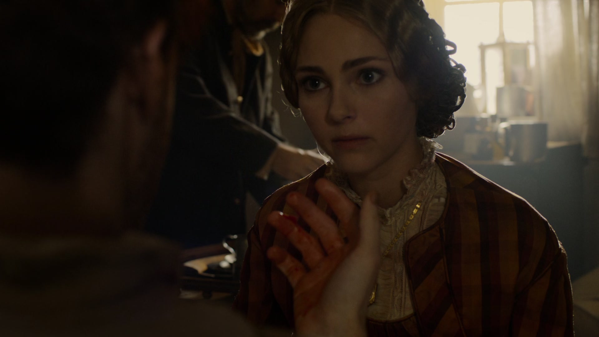 Mercy_Street_S01E03_The_Uniform_1080p_BluRay_ASRO_000760.jpg Mercy_Street_S01E03_The_Uniform_1080p_BluRay_ASRO_000760.jpg