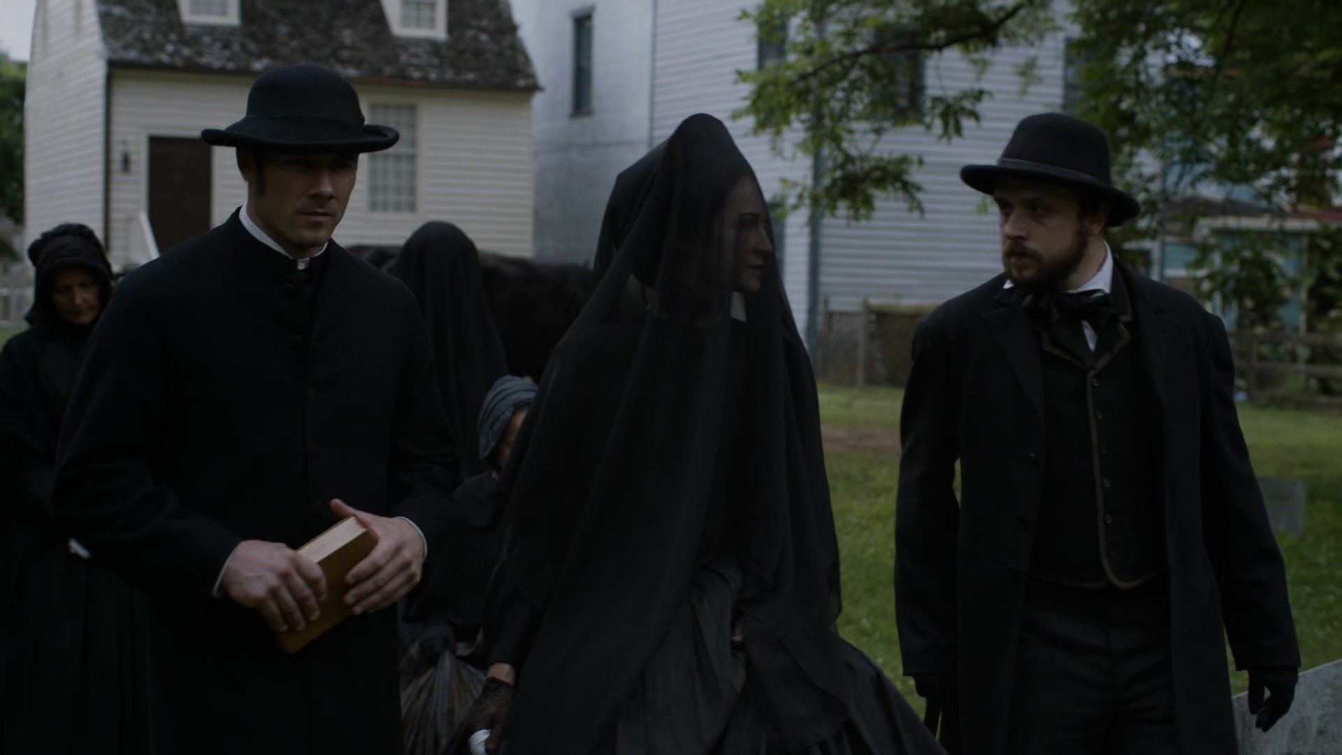 Mercy_Street_S01E05_The_Dead_Room_1080p_BluRay__ASRO_004912.jpg